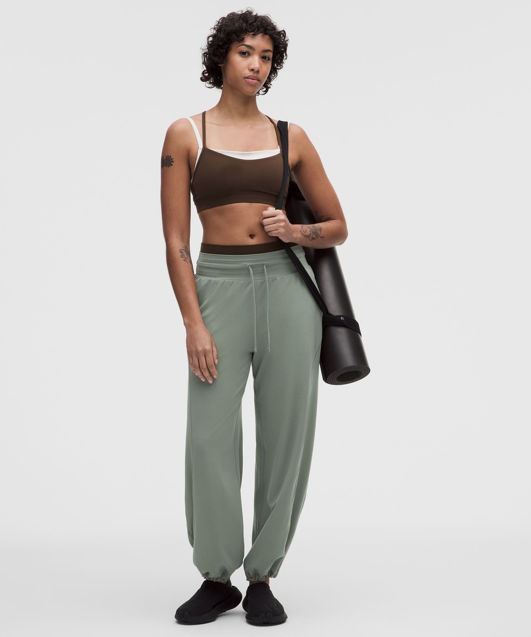 Lululemon Groove Low-Rise Relaxed Cinch Pant *Regular | Buy women