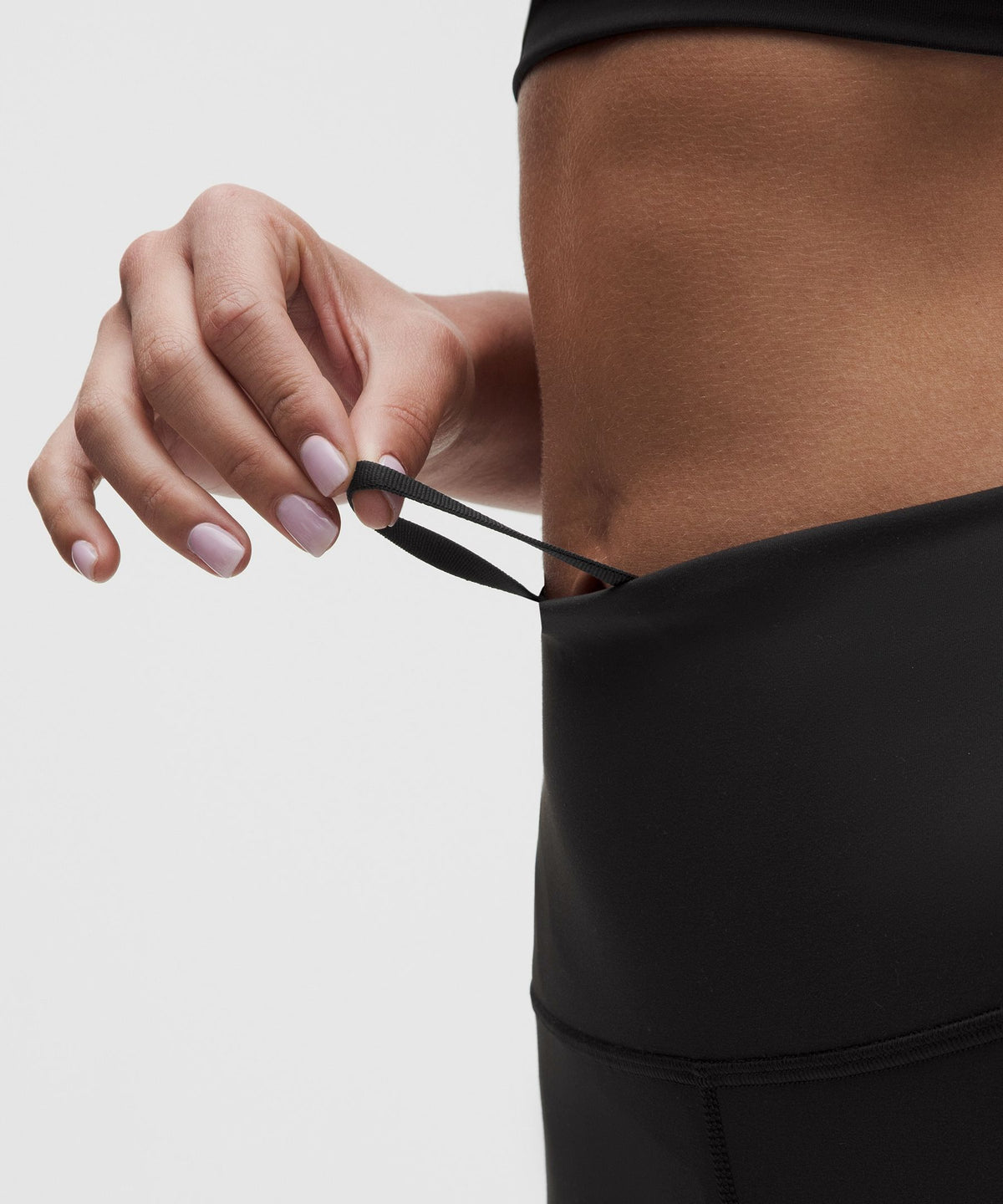 Lululemon Women's Wunder Train High-Rise Crop 21"