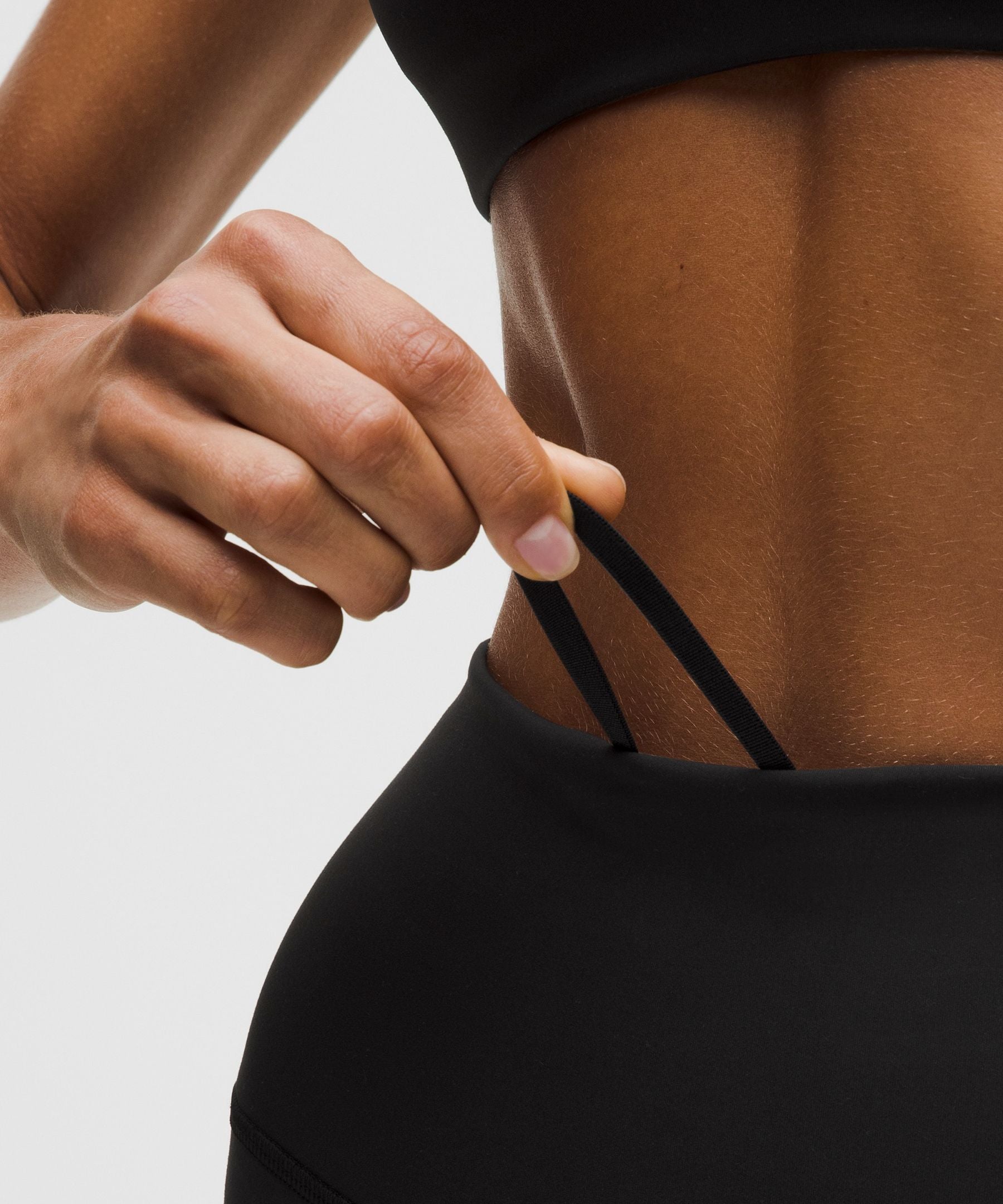 Lululemon Women's Wunder Train High-Rise Crop 23"
