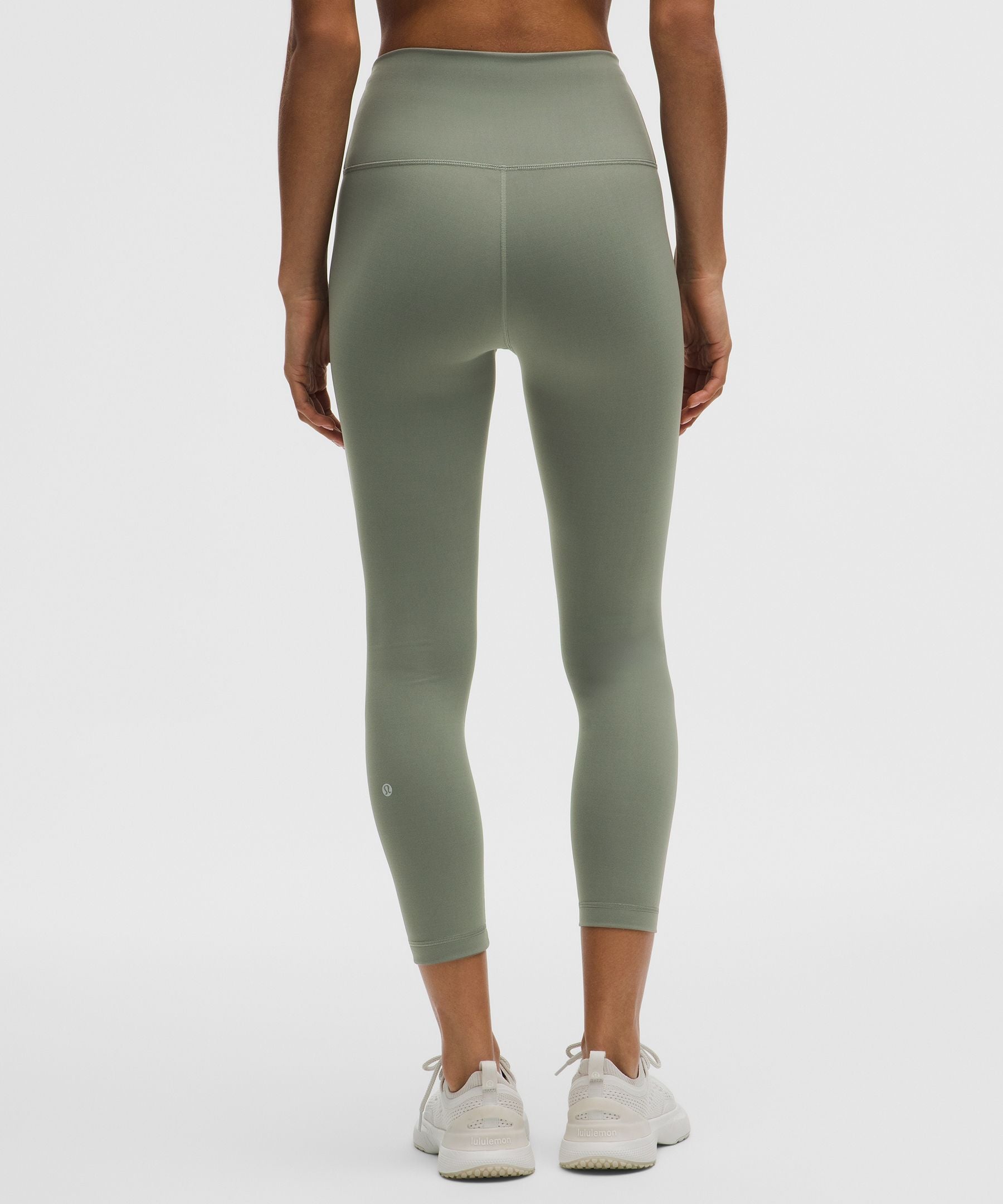 Lululemon Women's Wunder Train High-Rise Crop 23"