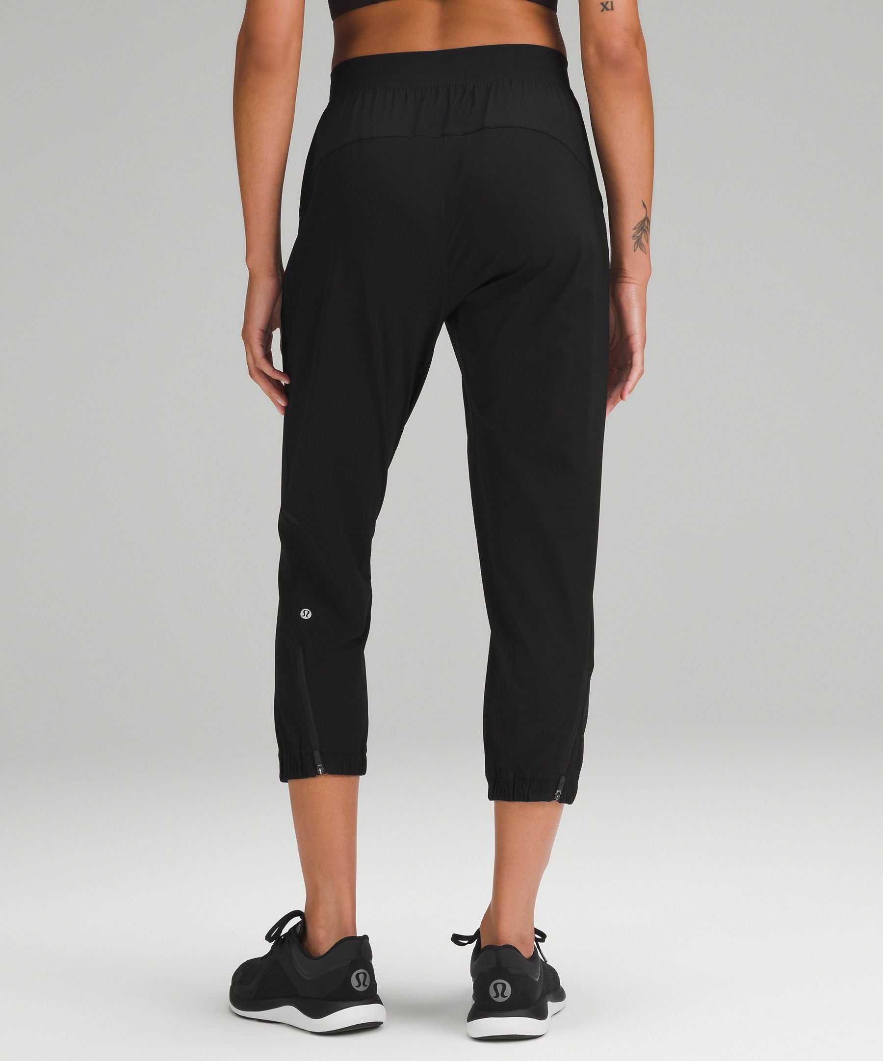Lululemon Women's Adapted State High-Rise Cropped Jogger