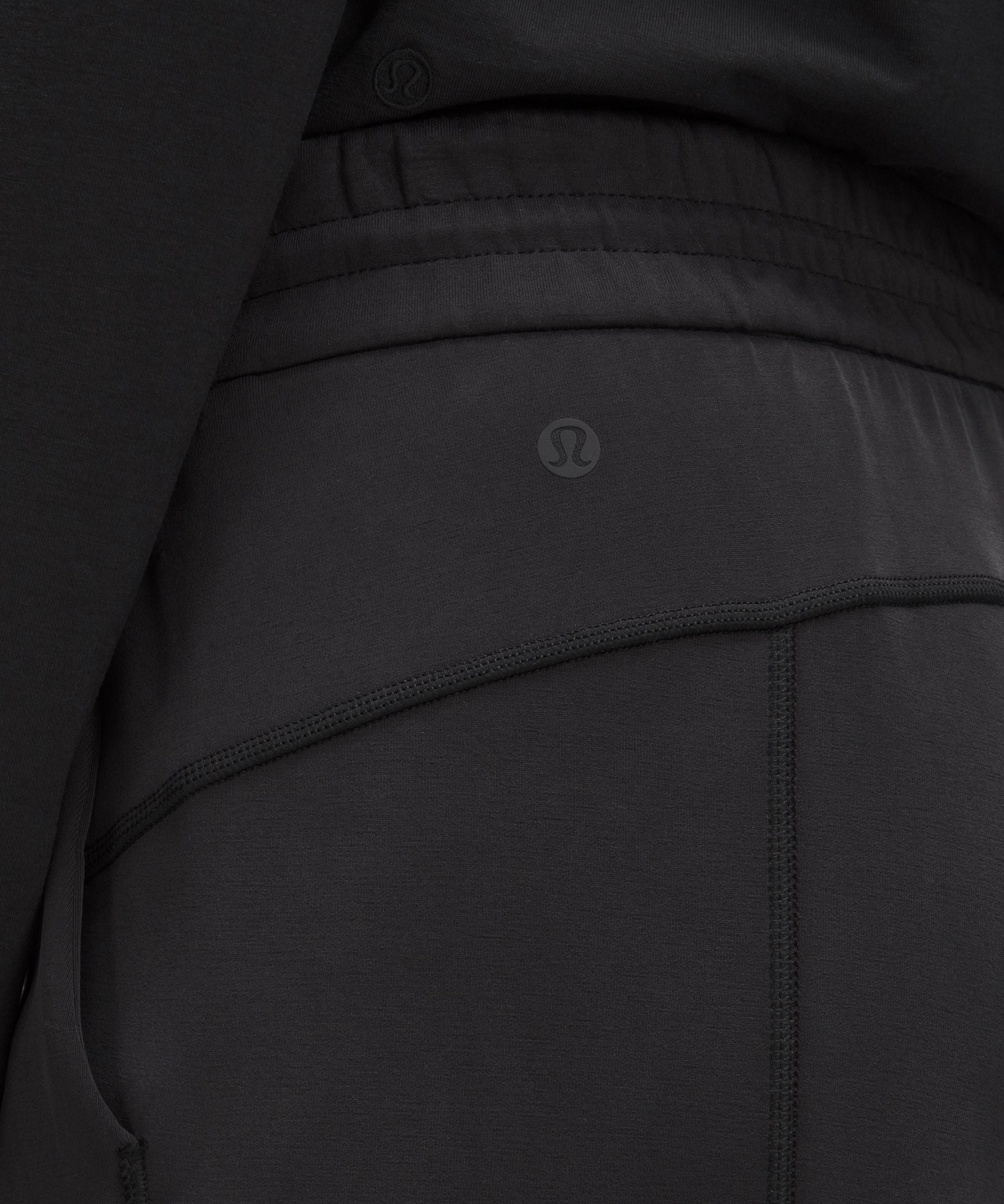 Lululemon Softstreme High-Rise Straight-Leg Cropped Pant