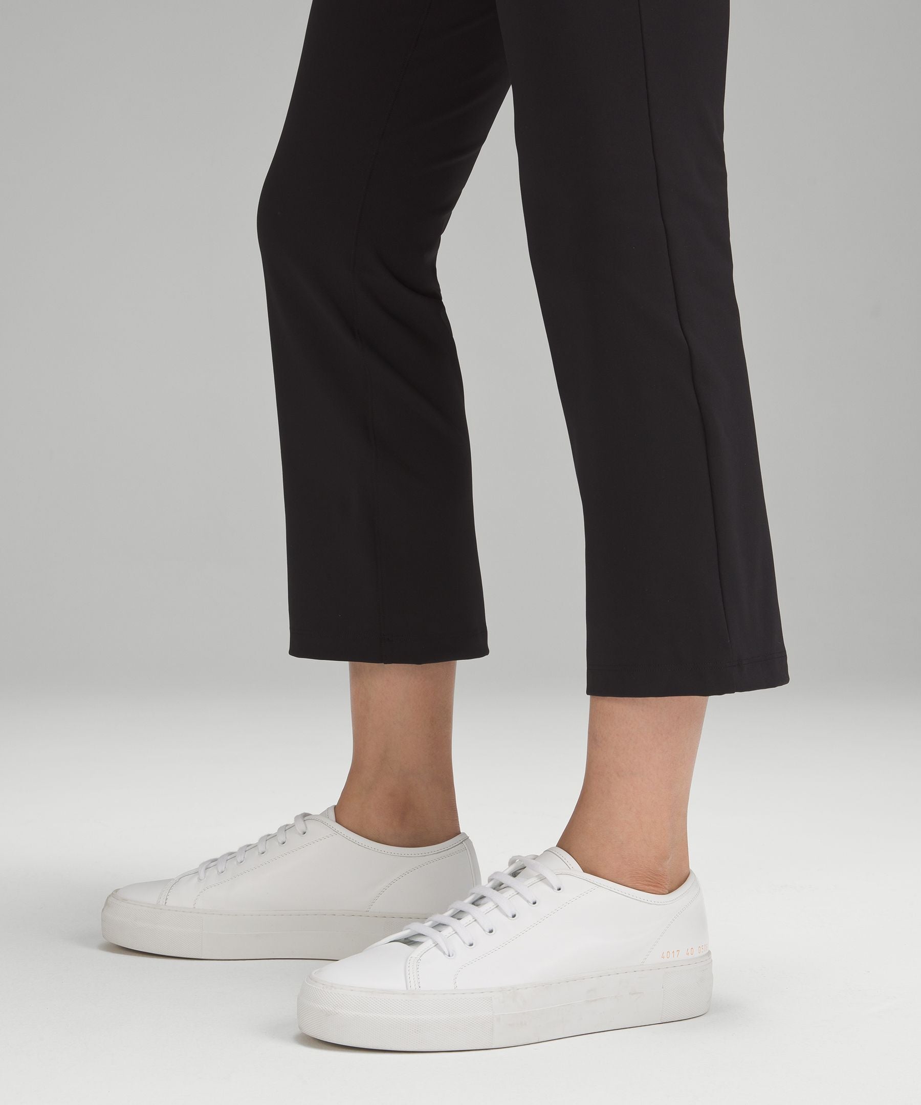 Lululemon Women's Smooth Fit Pull-On High-Rise Cropped Pant