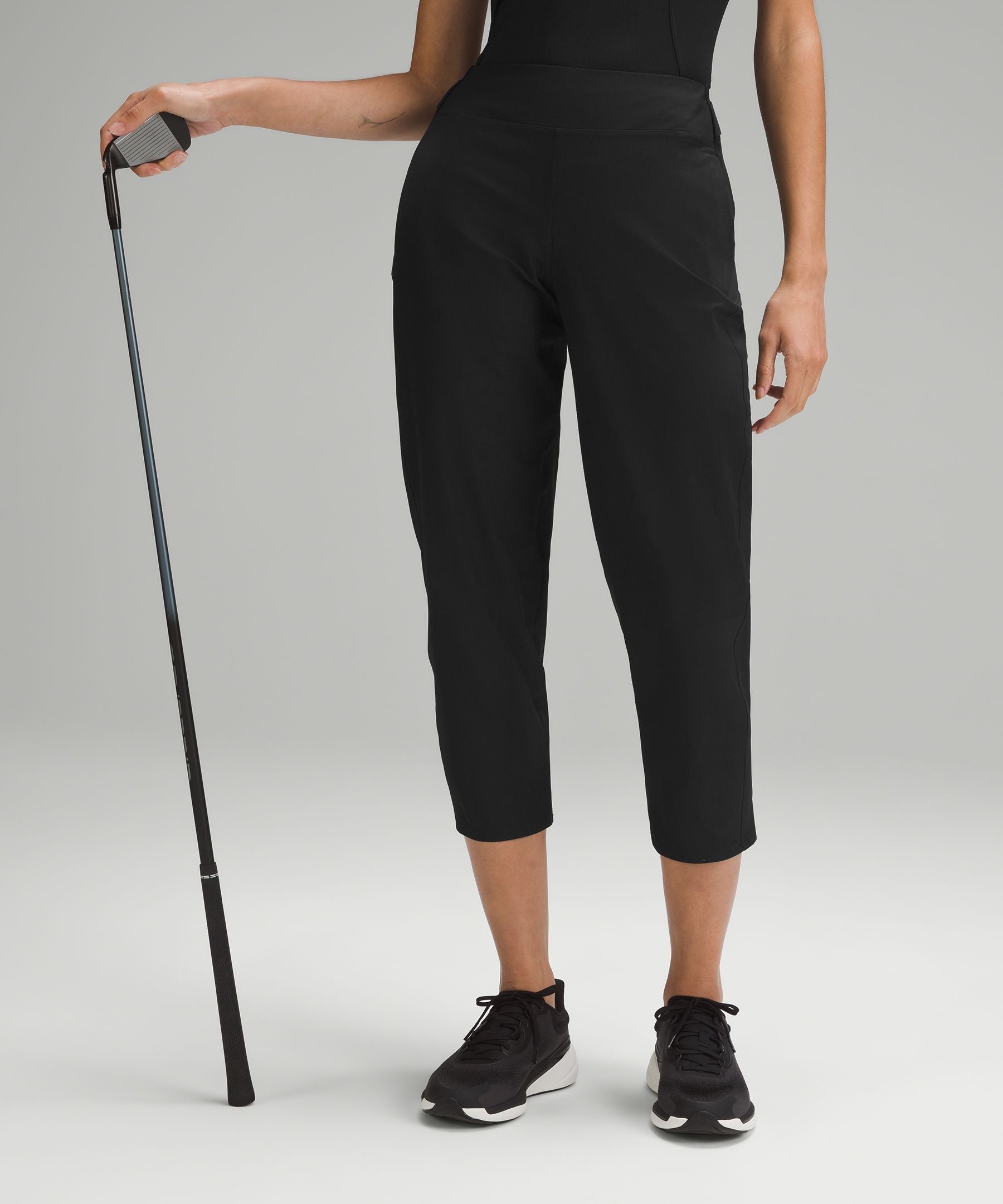 Lululemon Warpstreme Multi-Pocket Mid-Rise Golf Crop 24"