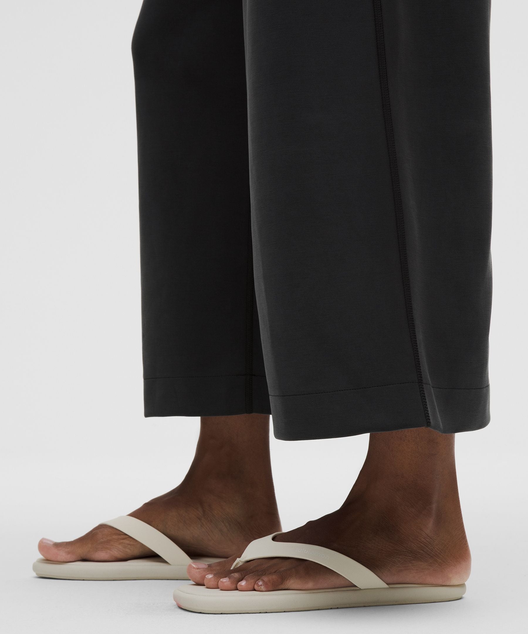 Lululemon Softstreme High-Rise Wide-Leg Cropped Pant