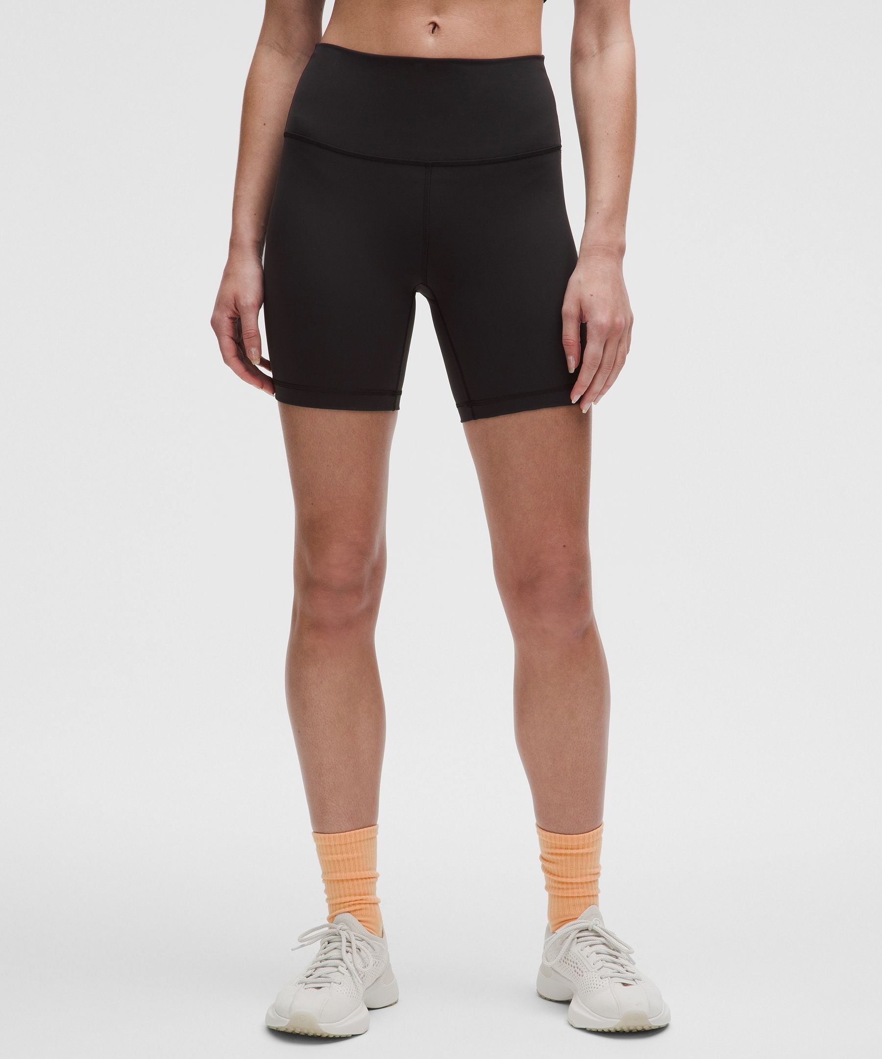 Lululemon Women's Wunder Train High-Rise Short 6"