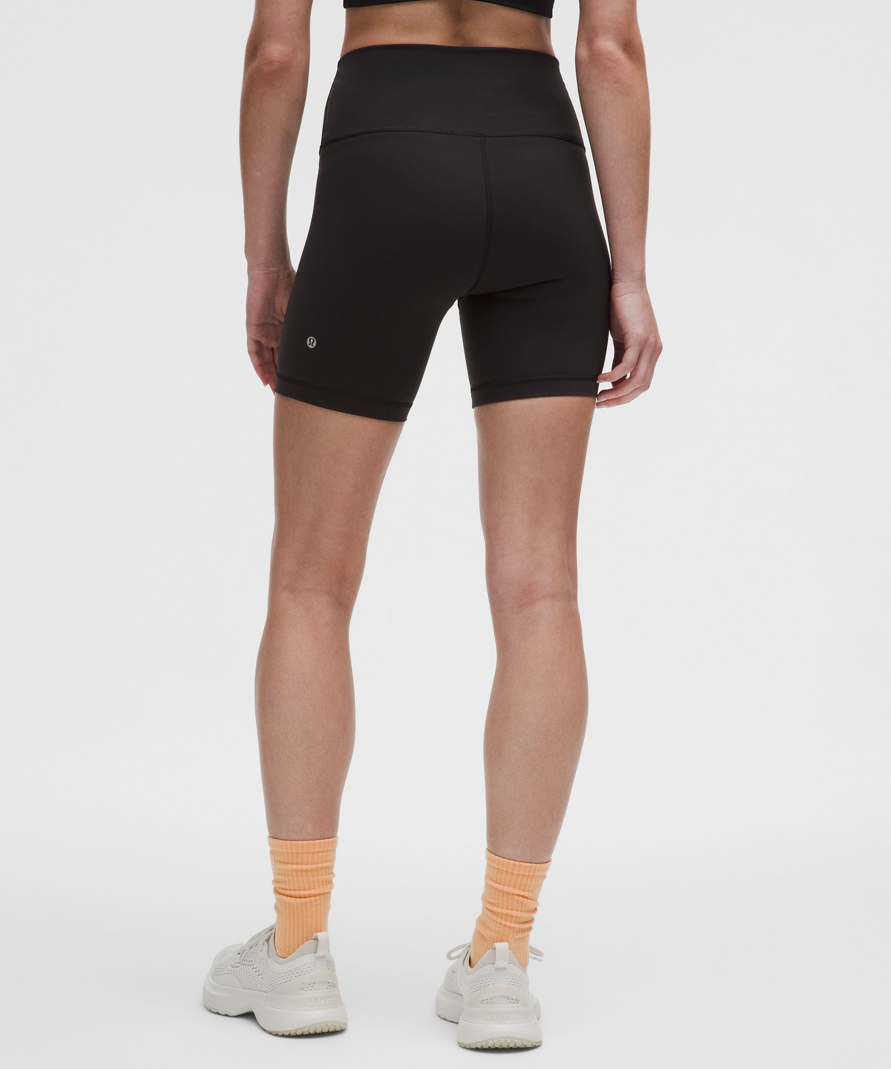 Lululemon Women's Wunder Train High-Rise Short 6"
