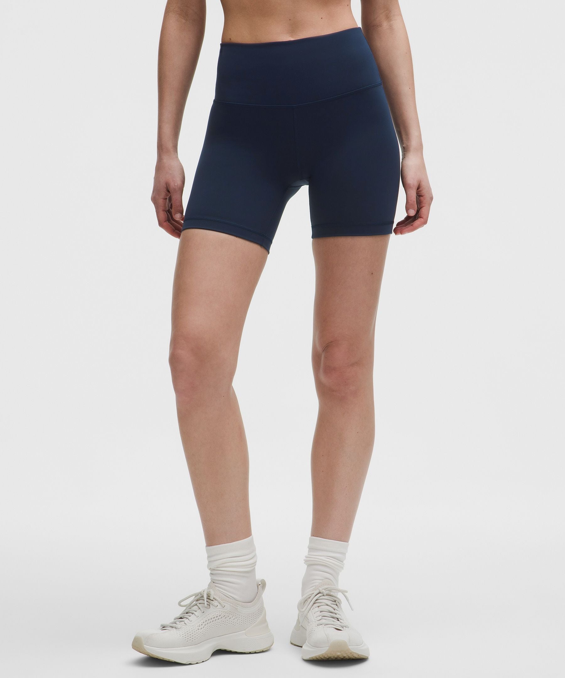 Lululemon Women's Wunder Train High-Rise Short 6"