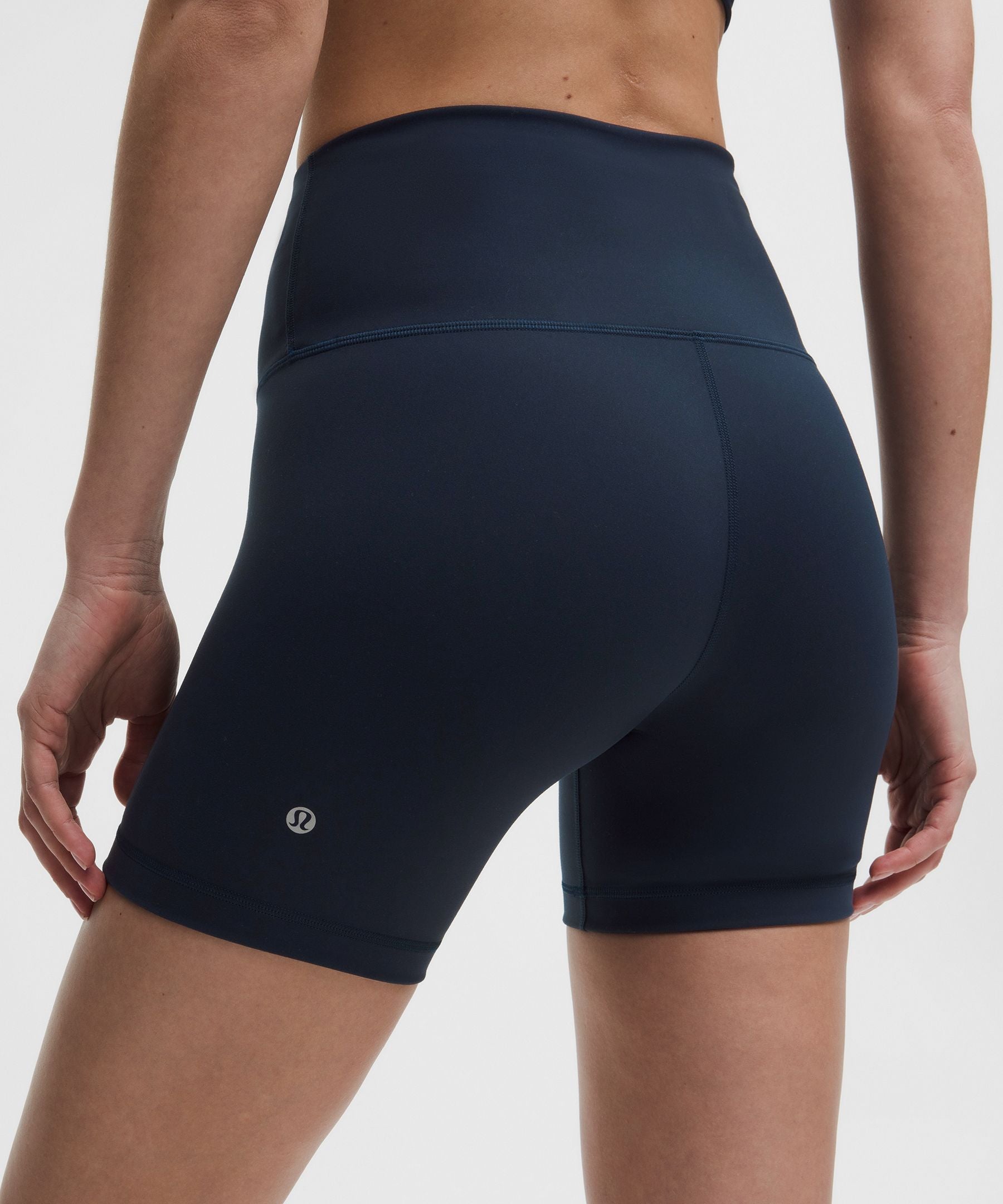 Lululemon Women's Wunder Train High-Rise Short 6"