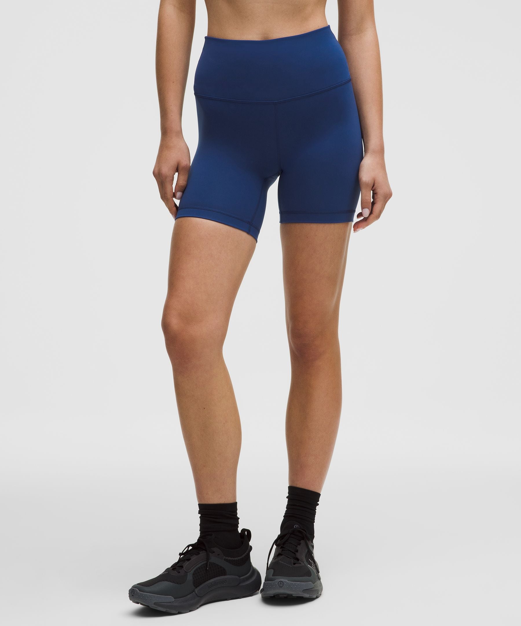 Lululemon Women's Wunder Train High-Rise Short 6"