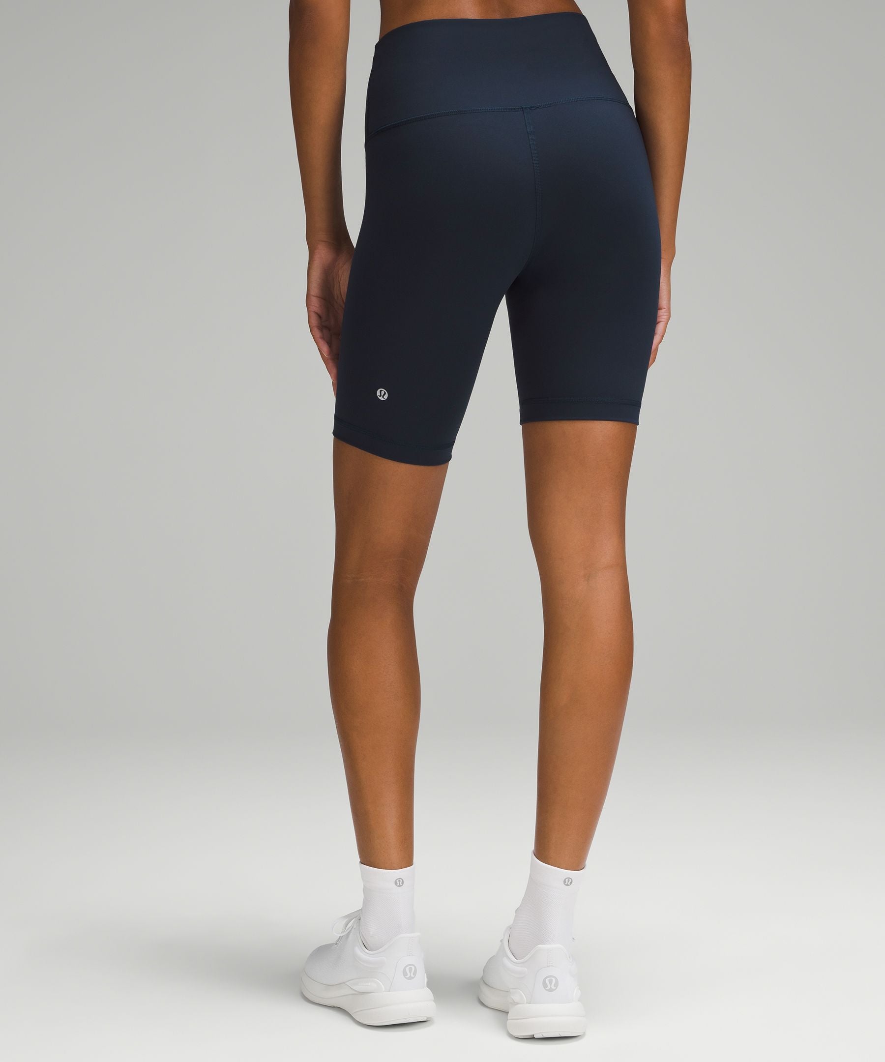 Lululemon Women's Wunder Train High-Rise Short 8"