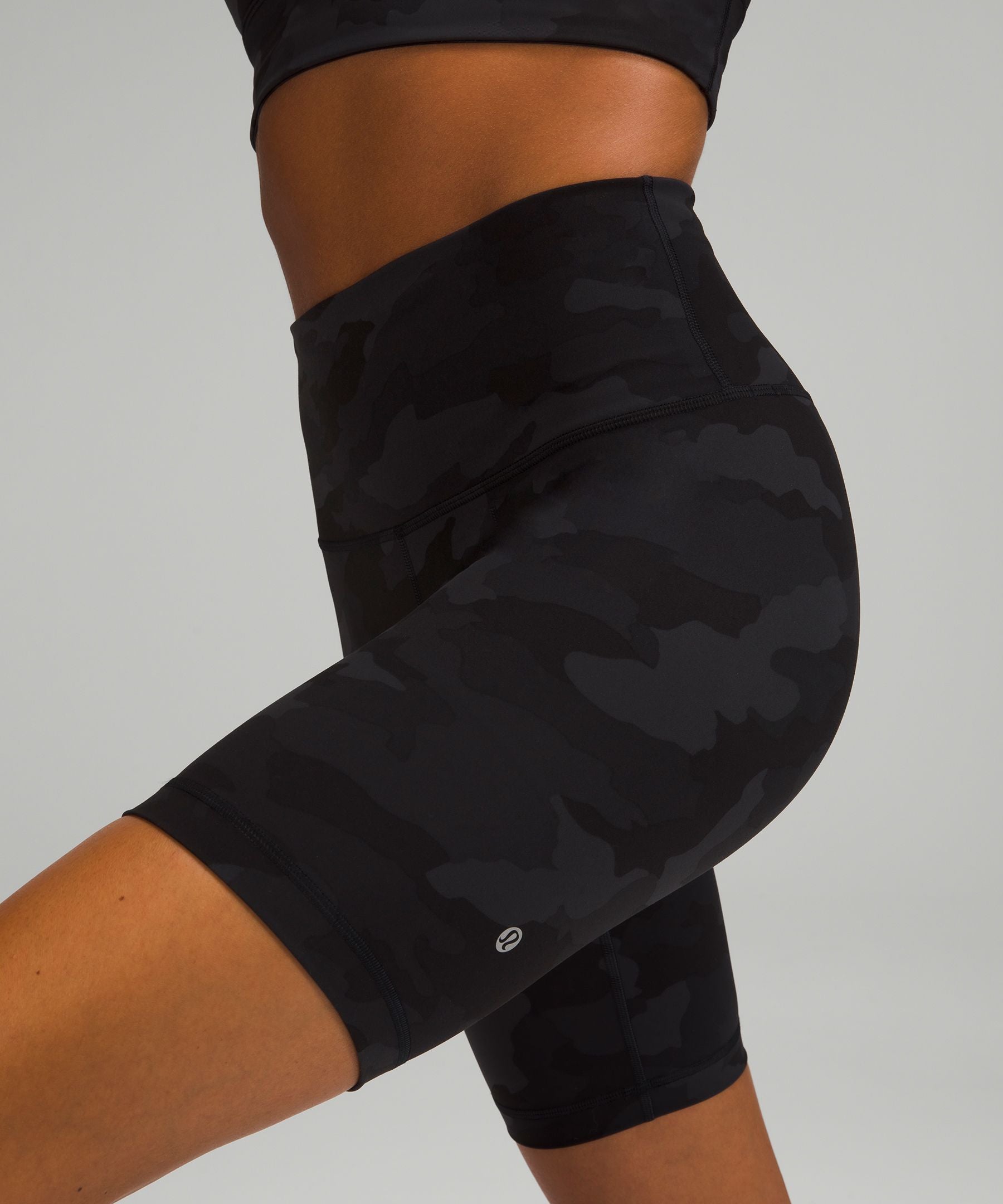 Lululemon Women's Wunder Train High-Rise Short 8"