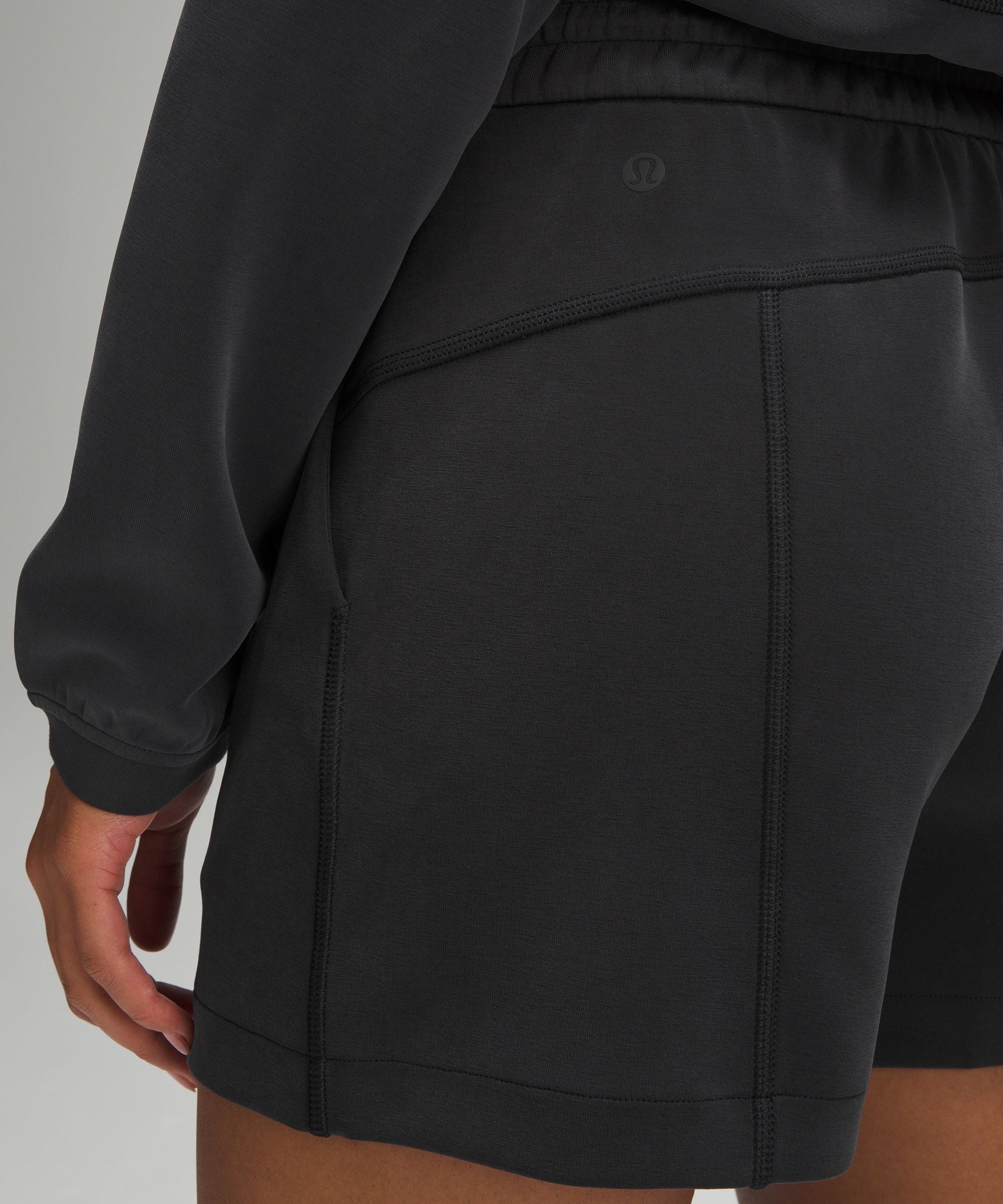 Lululemon Women's Softstreme High-Rise Short 4"