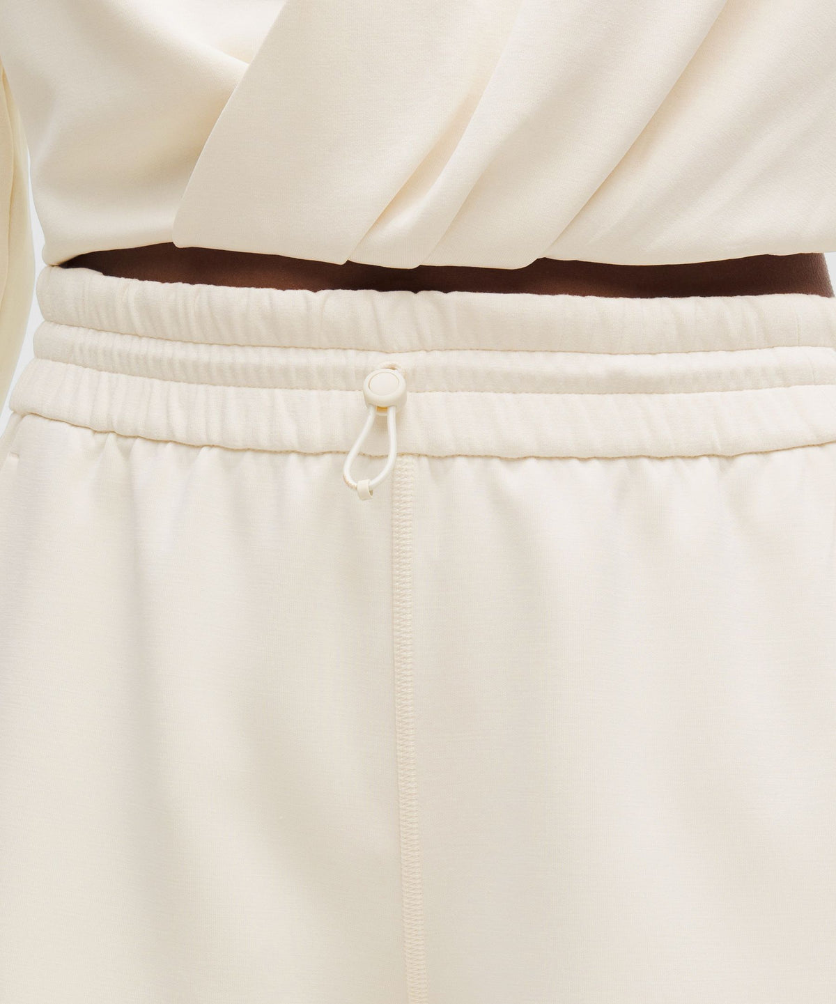 Lululemon Women's Softstreme High-Rise Short 4"