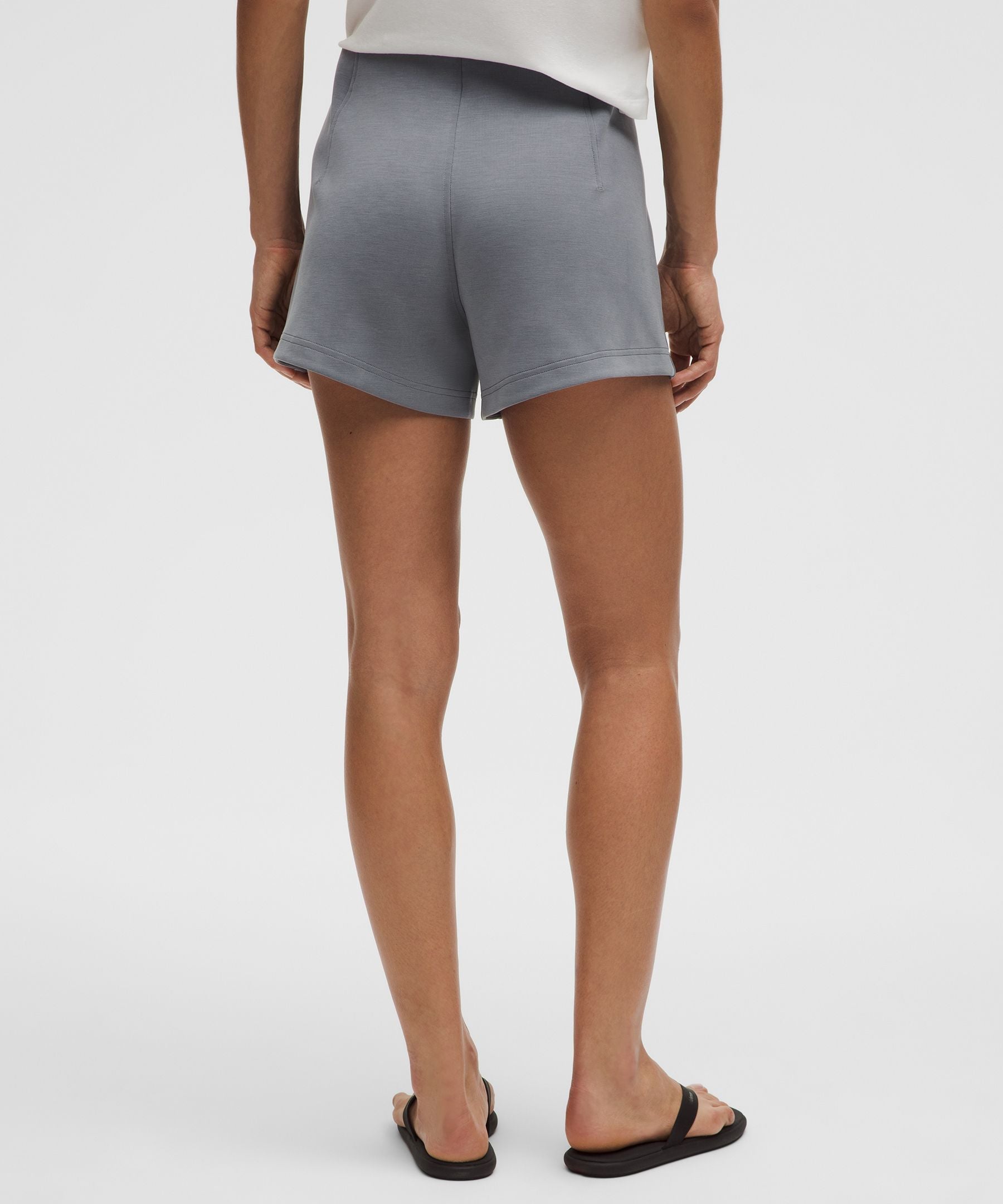 Lululemon Women's Softstreme Kick-Flare Mid-Rise Short 4"