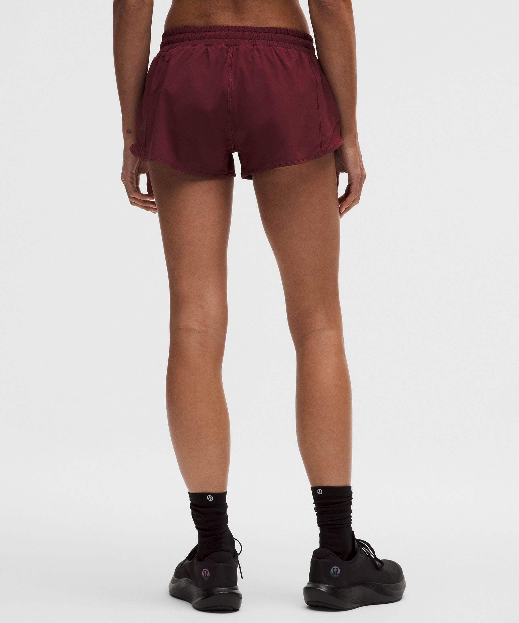 Lululemon Women's Hotty Hot Low-Rise Lined Short 2.5"