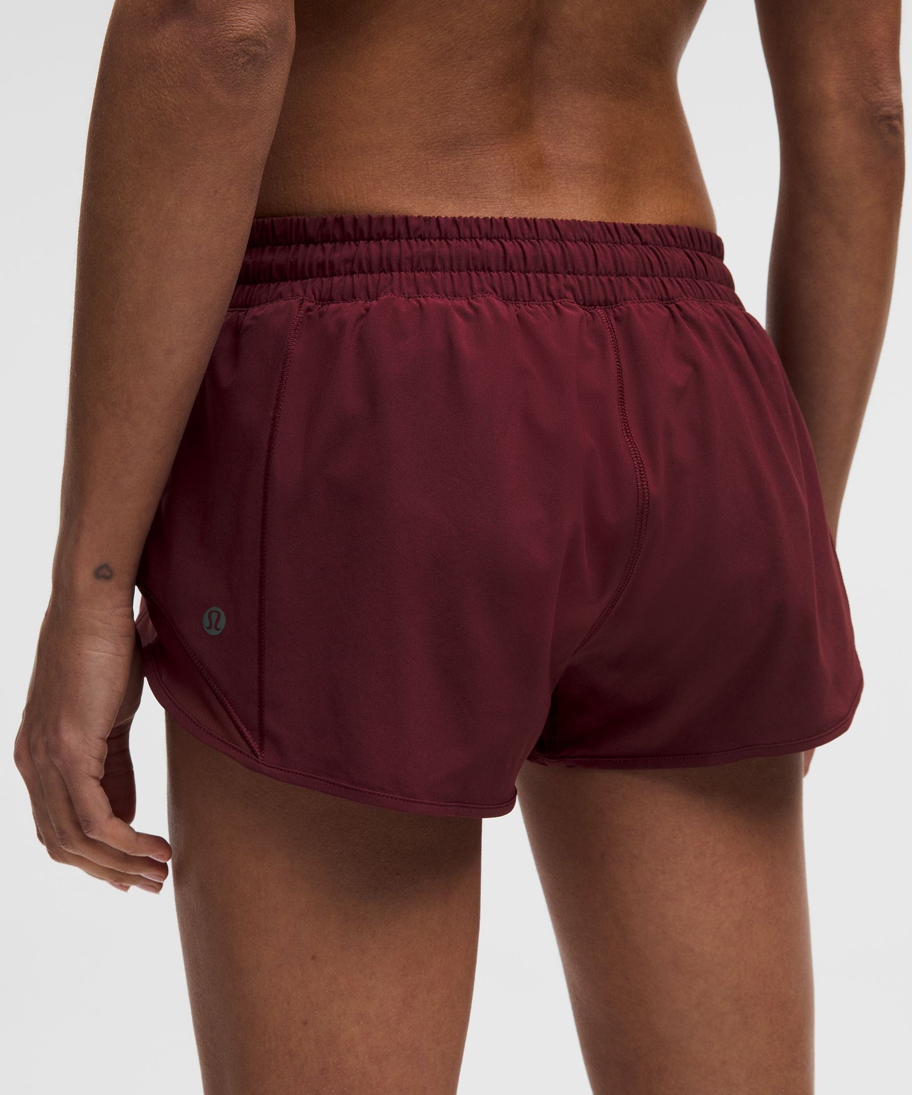 Lululemon Women's Hotty Hot Low-Rise Lined Short 2.5"
