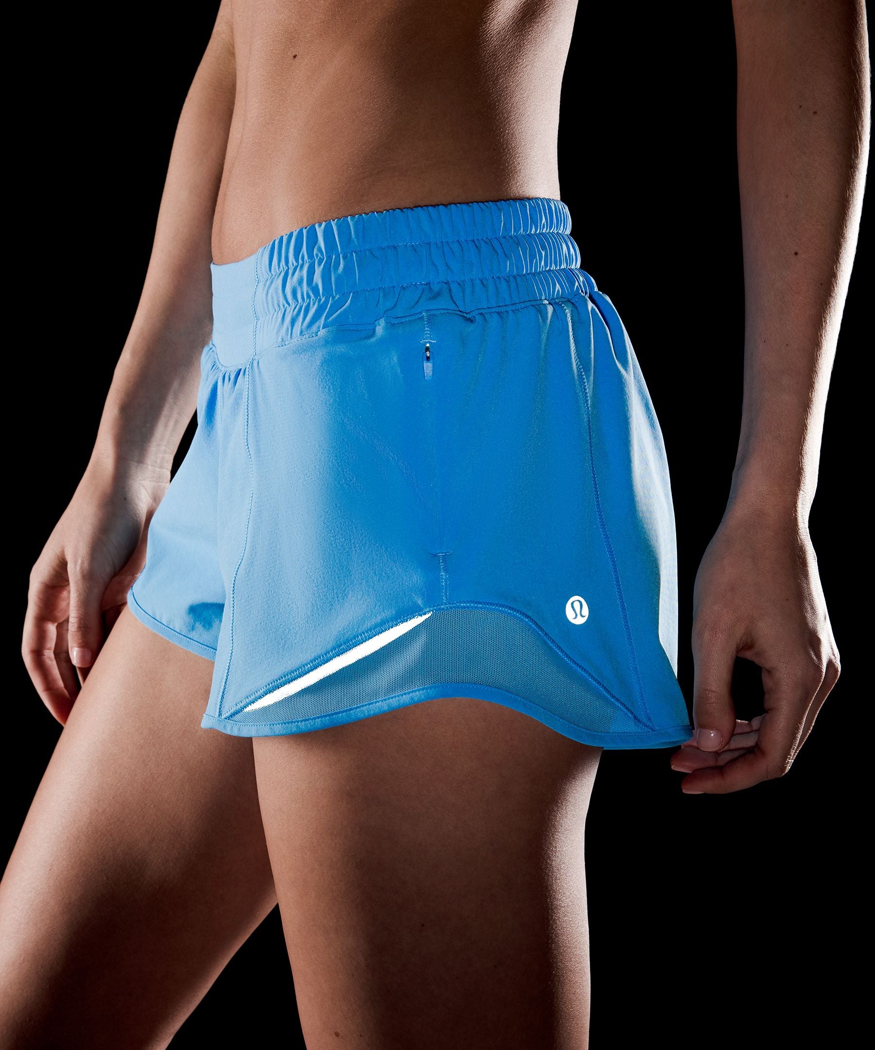 Lululemon Women's Hotty Hot Low-Rise Lined Short 2.5"