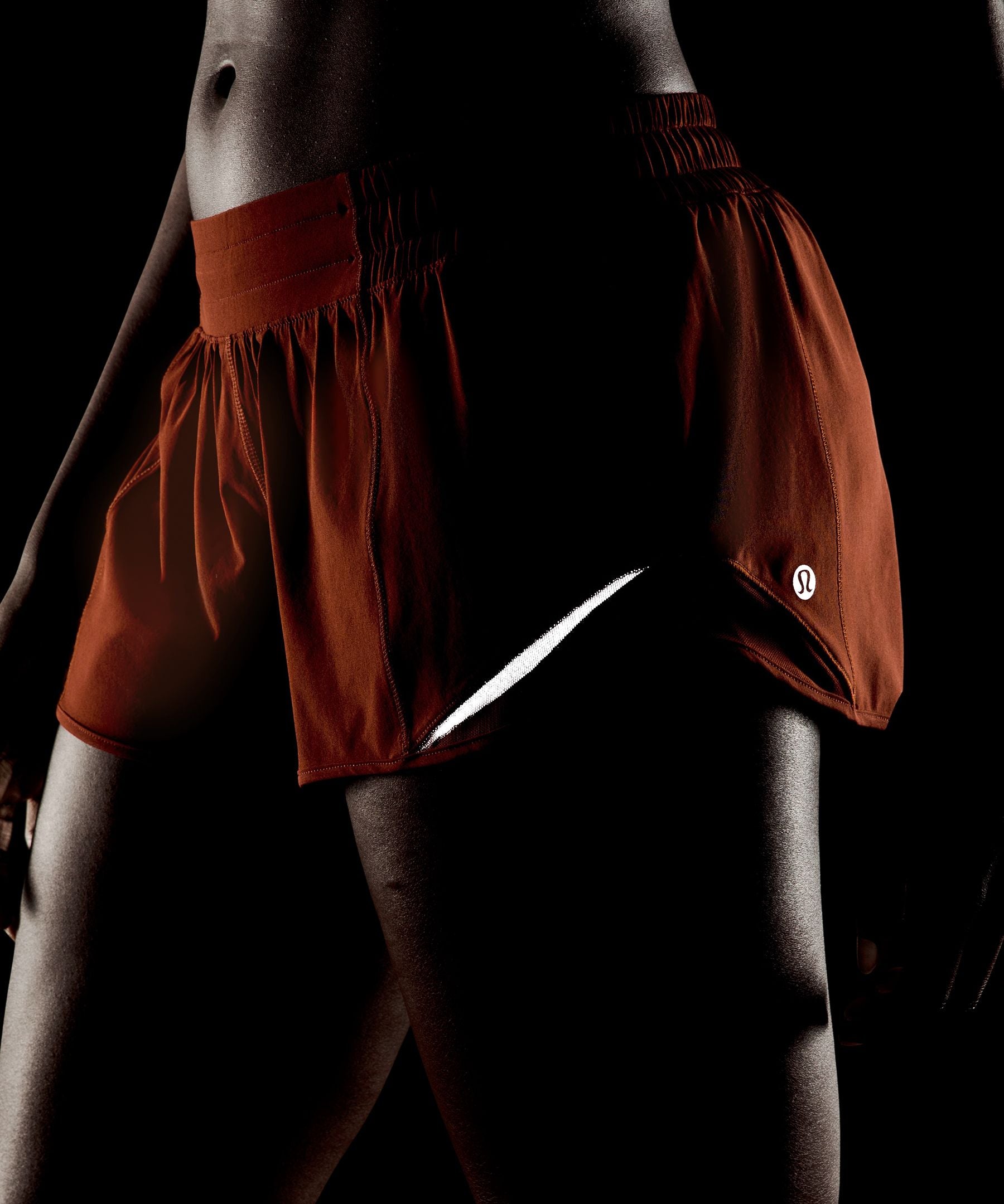 Lululemon Women's Hotty Hot Low-Rise Lined Short 2.5"