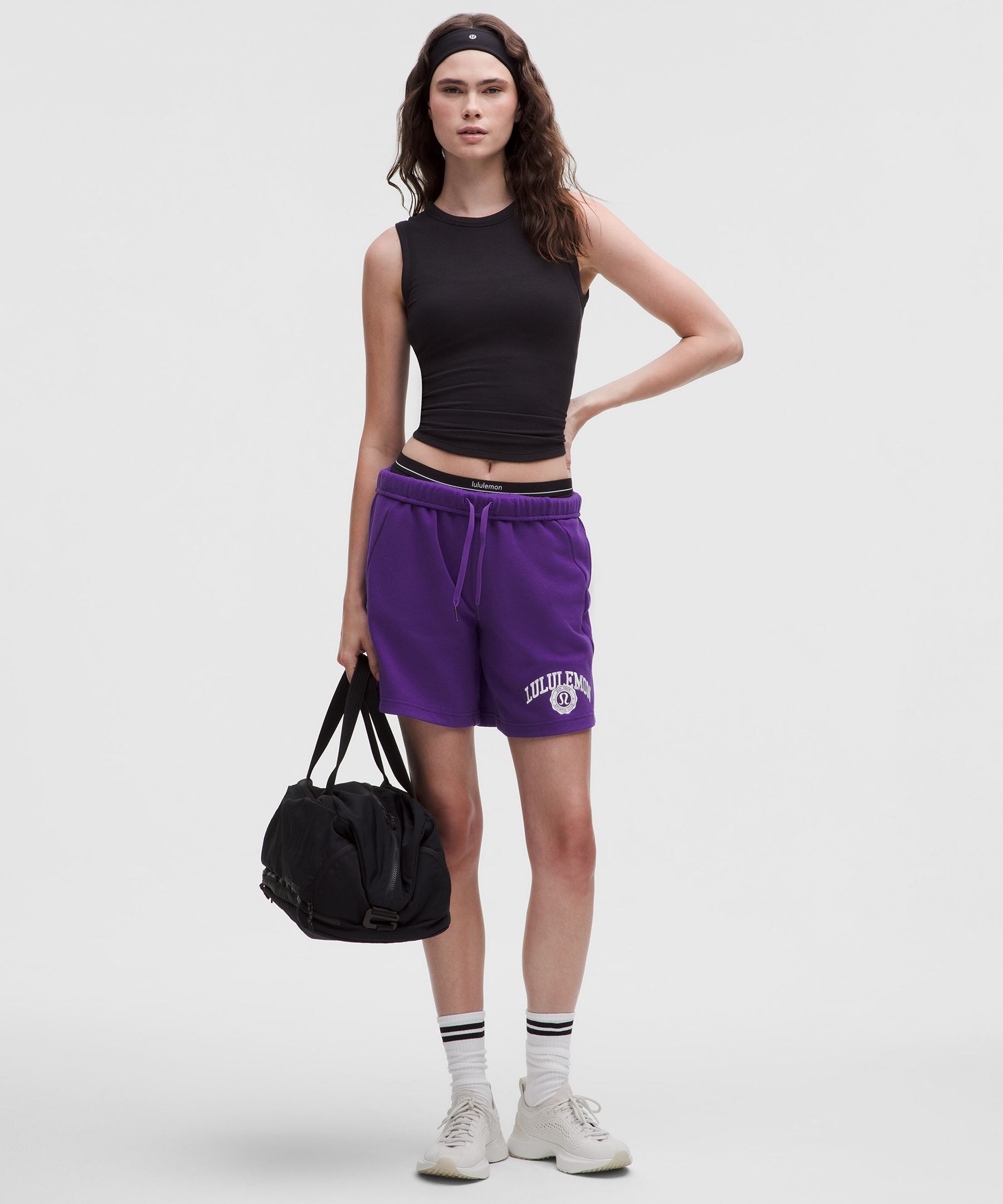 #color_college-purple/light-ivory