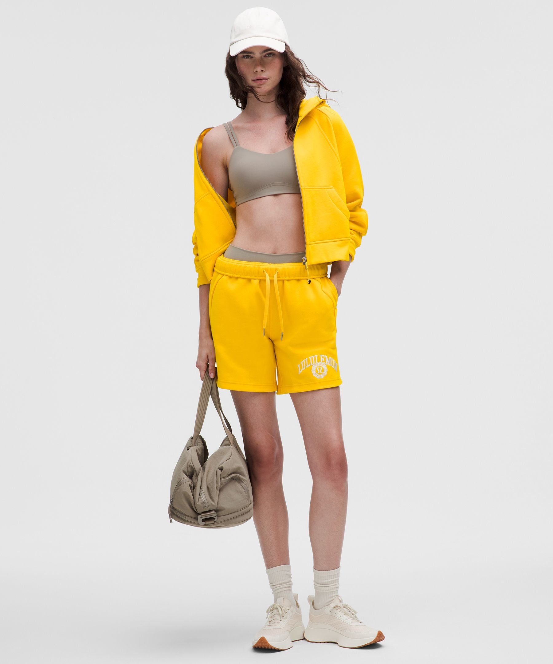 #color_maize-yellow/light-ivory