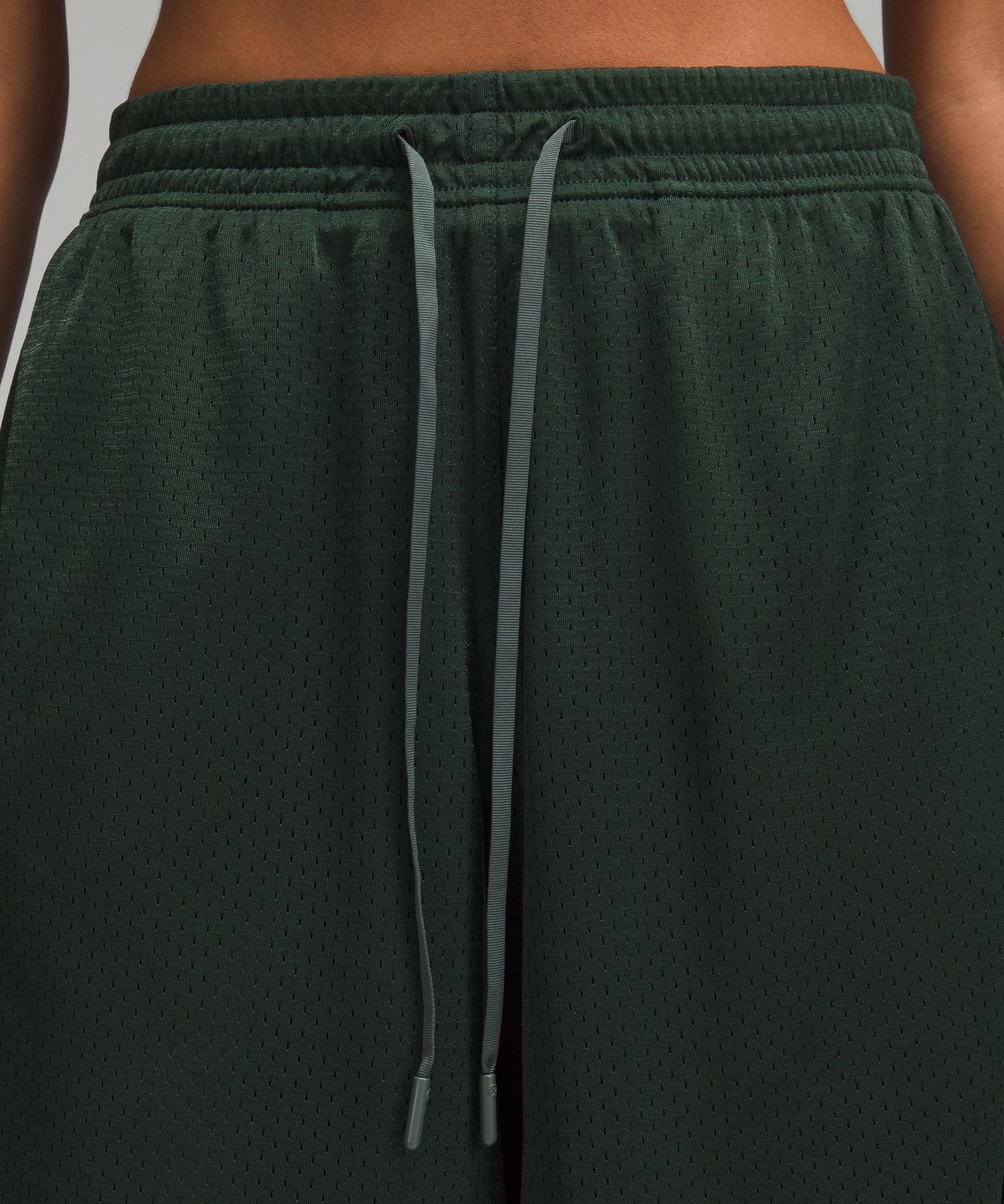 Lululemon Women's Relaxed-Fit Mesh Training Short 8"