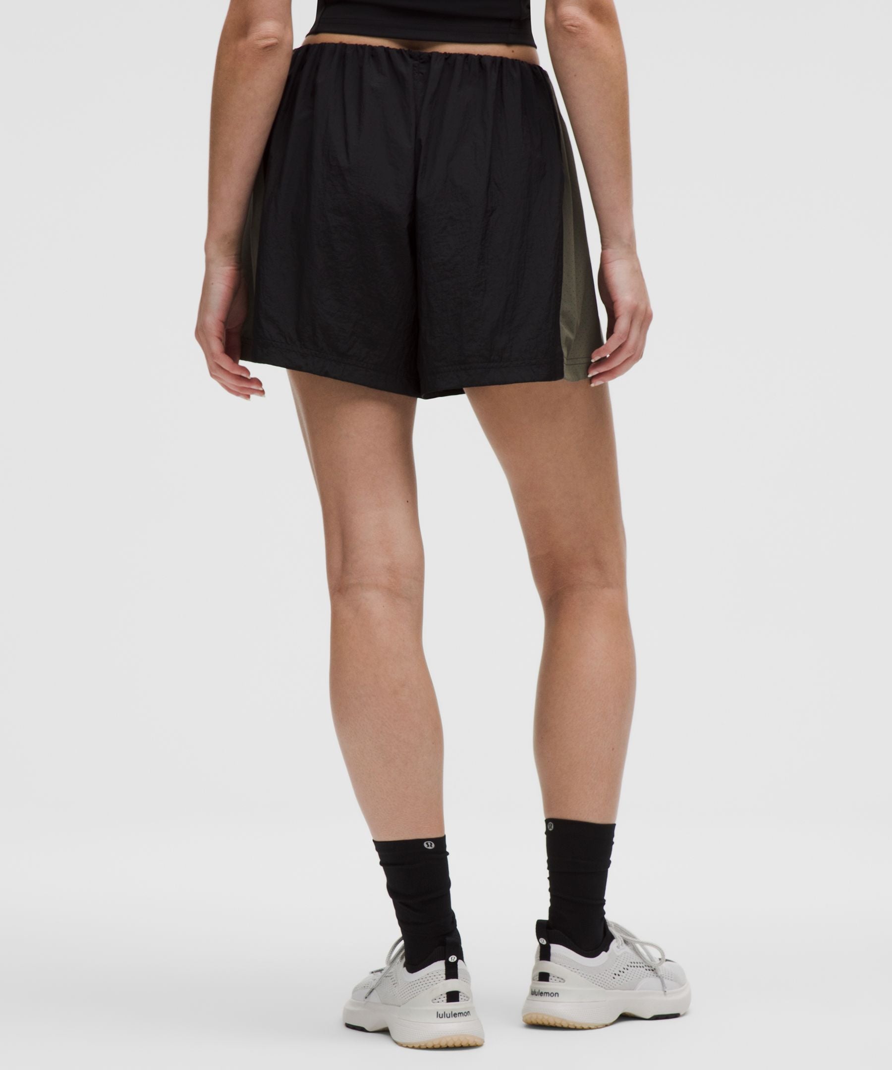 Lululemon Women's Nylon High-Rise Short 5" *Retro Remix Set