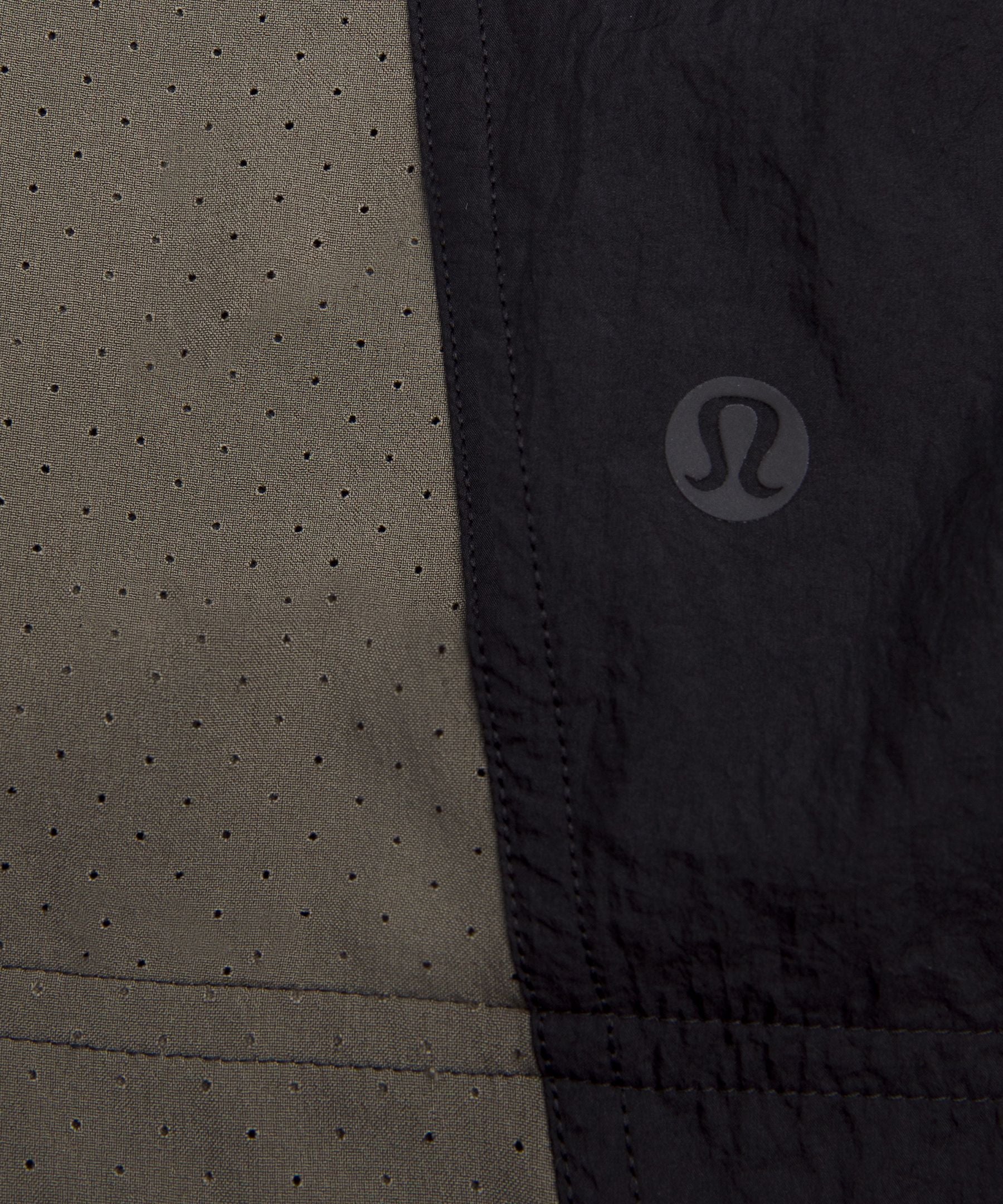 Lululemon Women's Nylon High-Rise Short 5" *Retro Remix Set