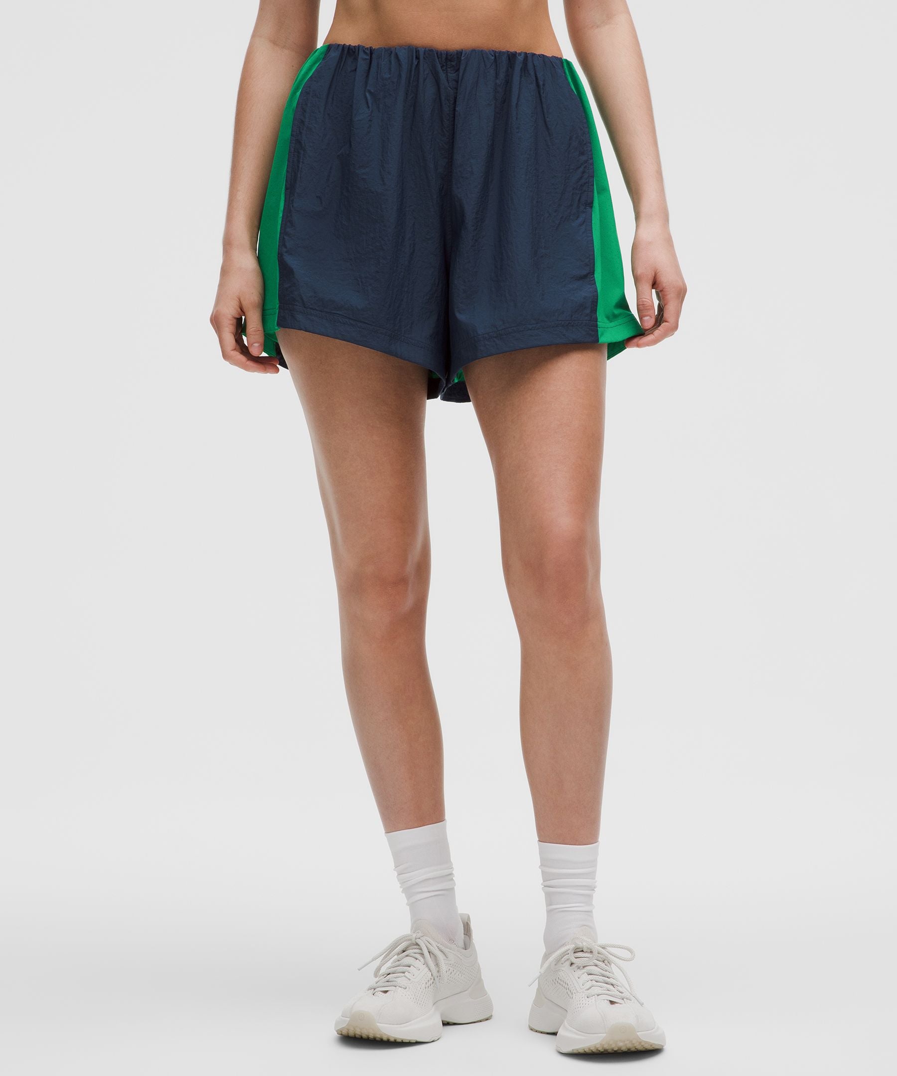 Lululemon Women's Nylon High-Rise Short 5" *Retro Remix Set
