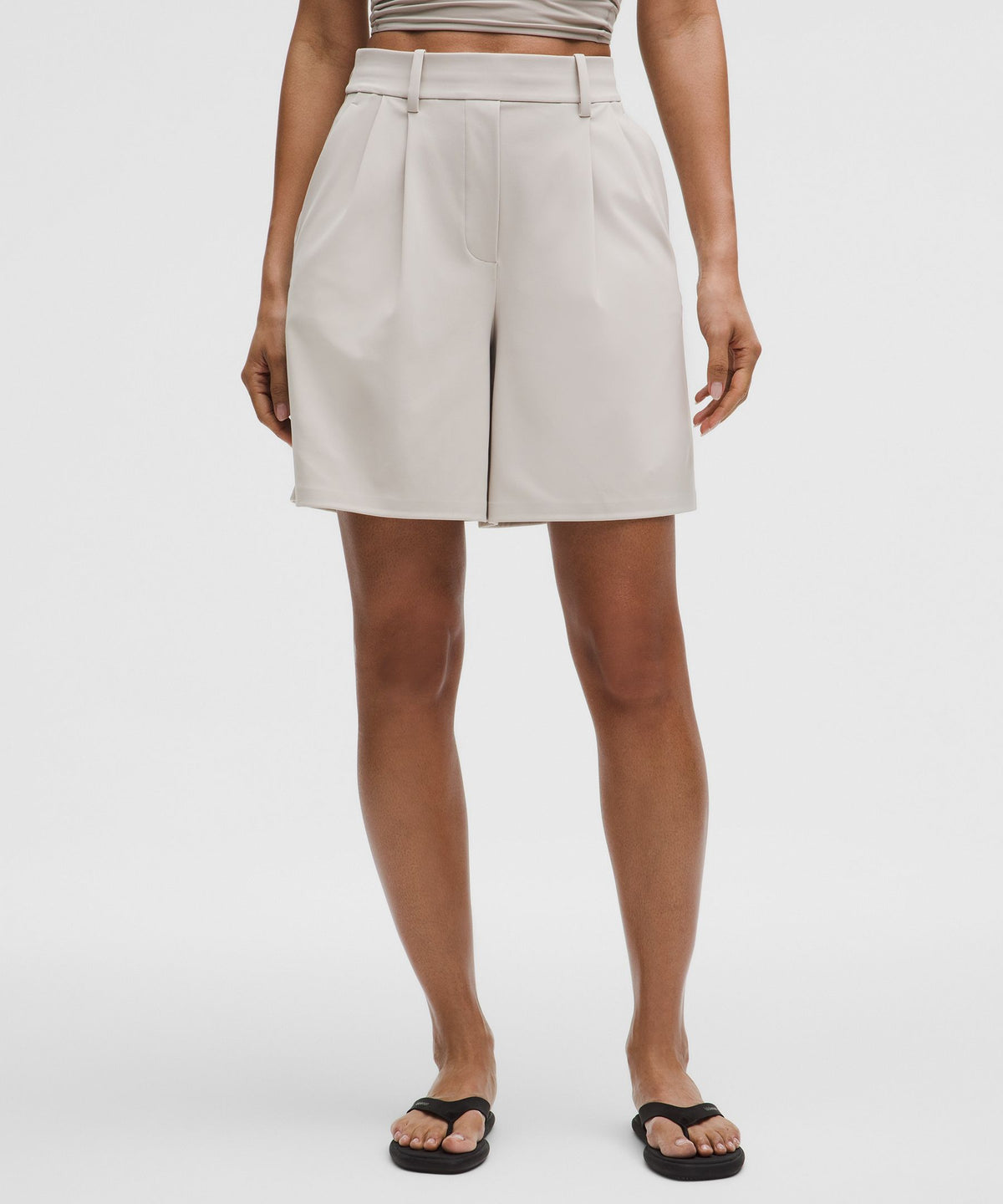 Lululemon Women's Daydrift Pleated High-Rise Short 7"