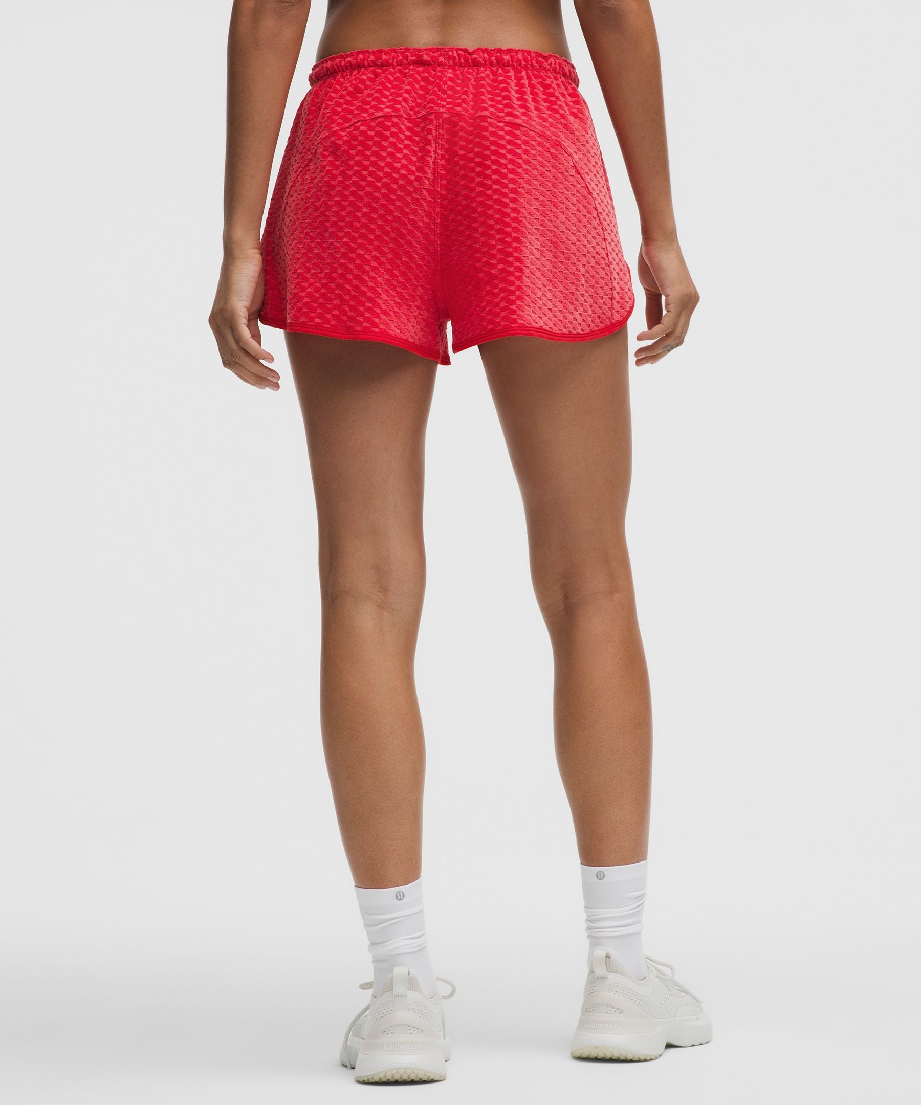 #color_lululemon-red