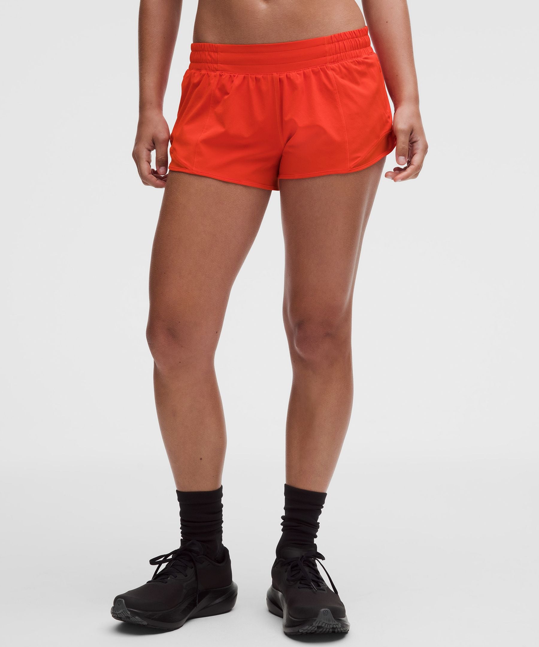 Lululemon Women's Hotty Hot Low-Rise Lined Short 2.5"