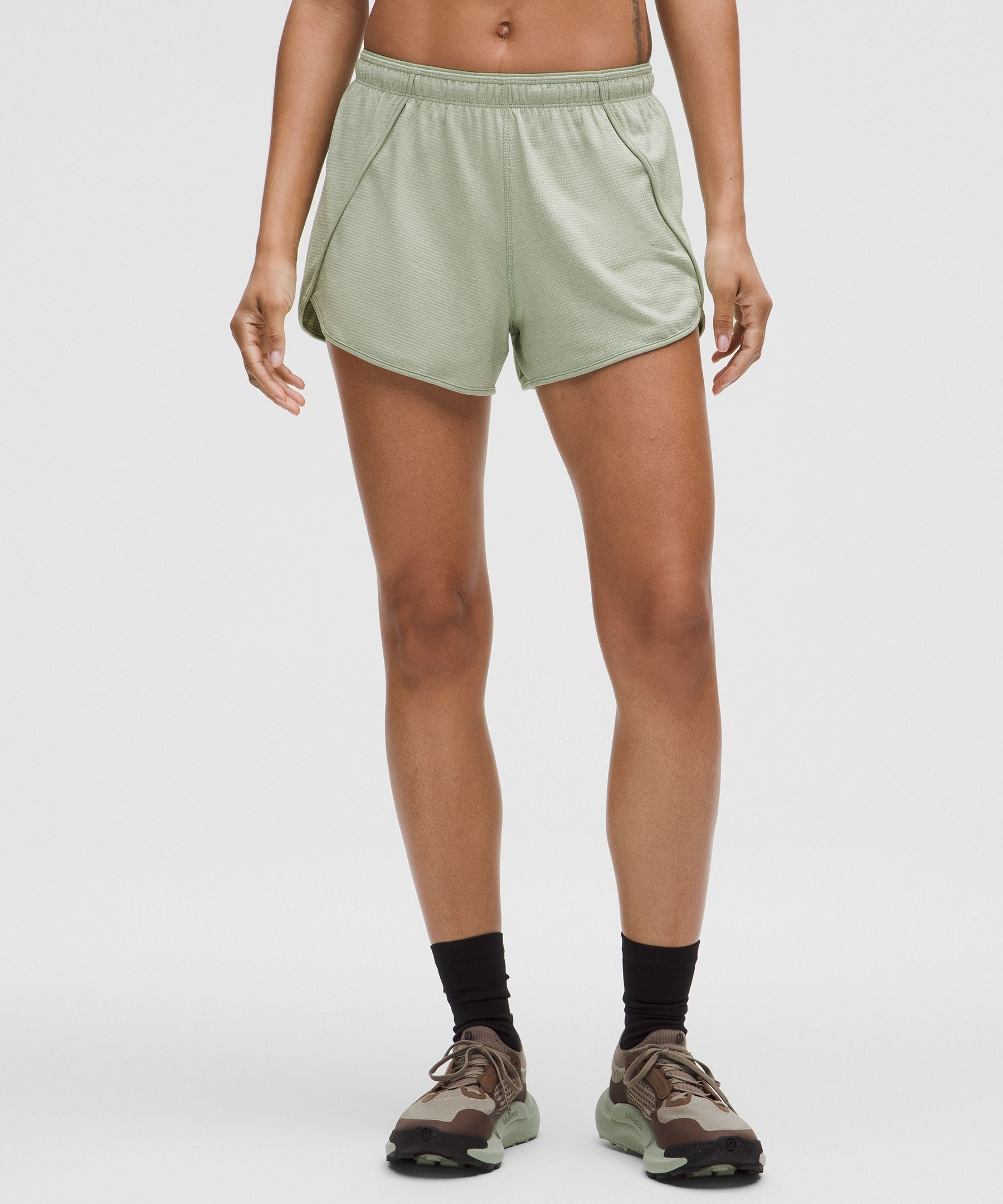 Lululemon Women's Swiftly Mid-Rise Short 3"