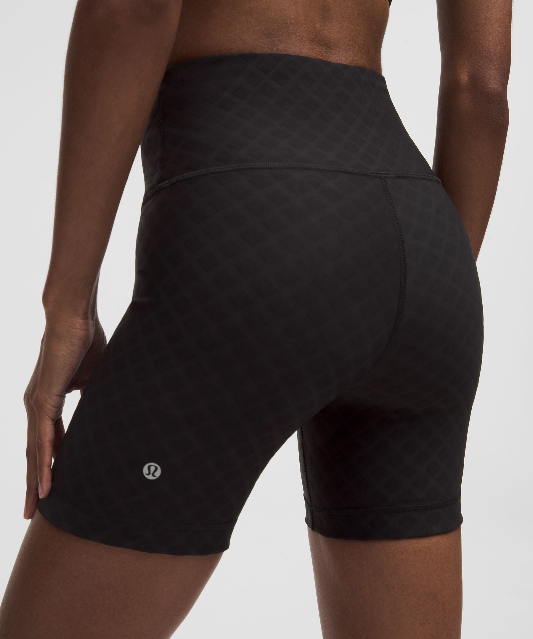 Lululemon Women's 3D Jacquard Diamond Train High-Rise Short 6"