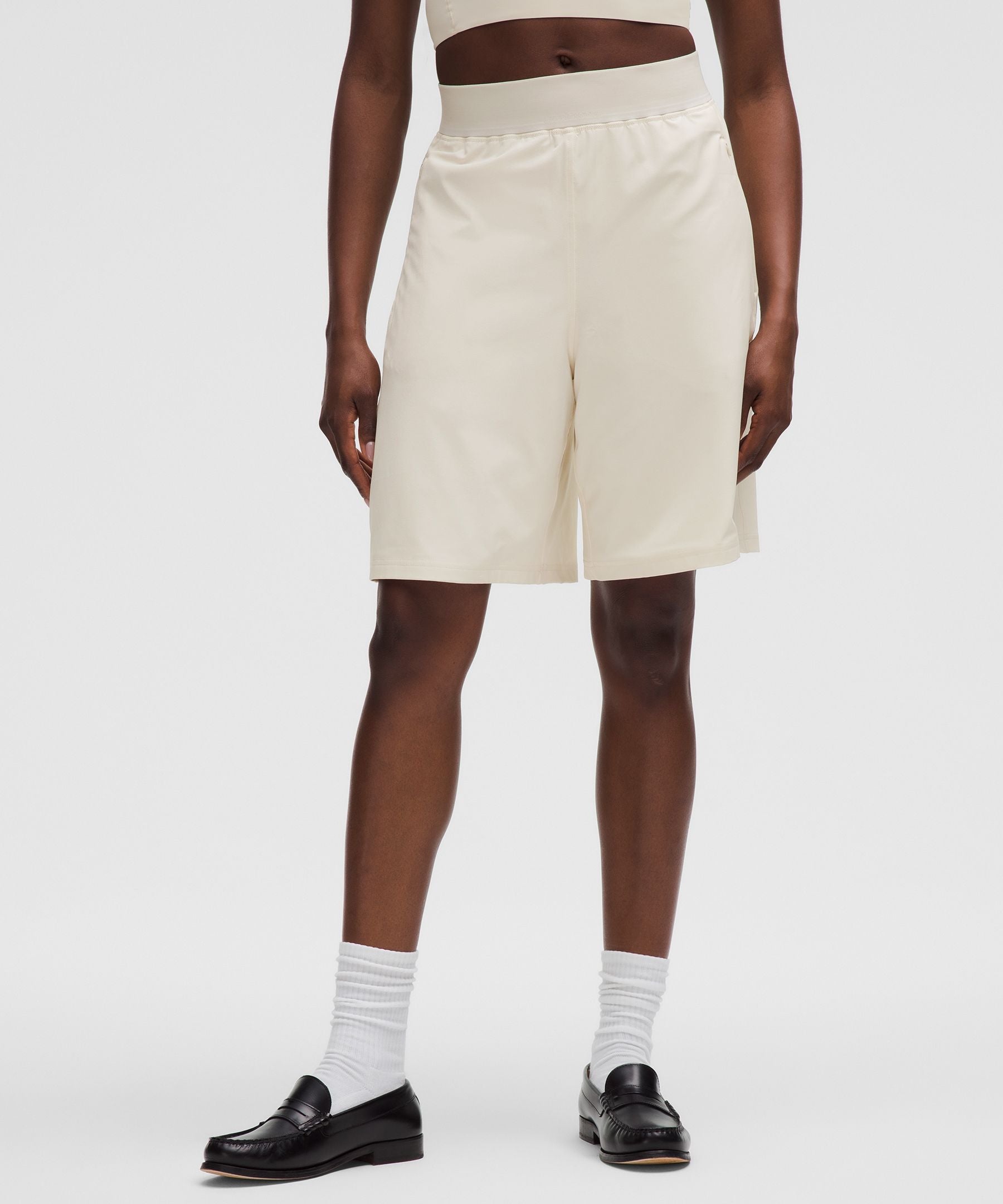 Lululemon Women's Swift Relaxed Short 9" *Logo Waistband