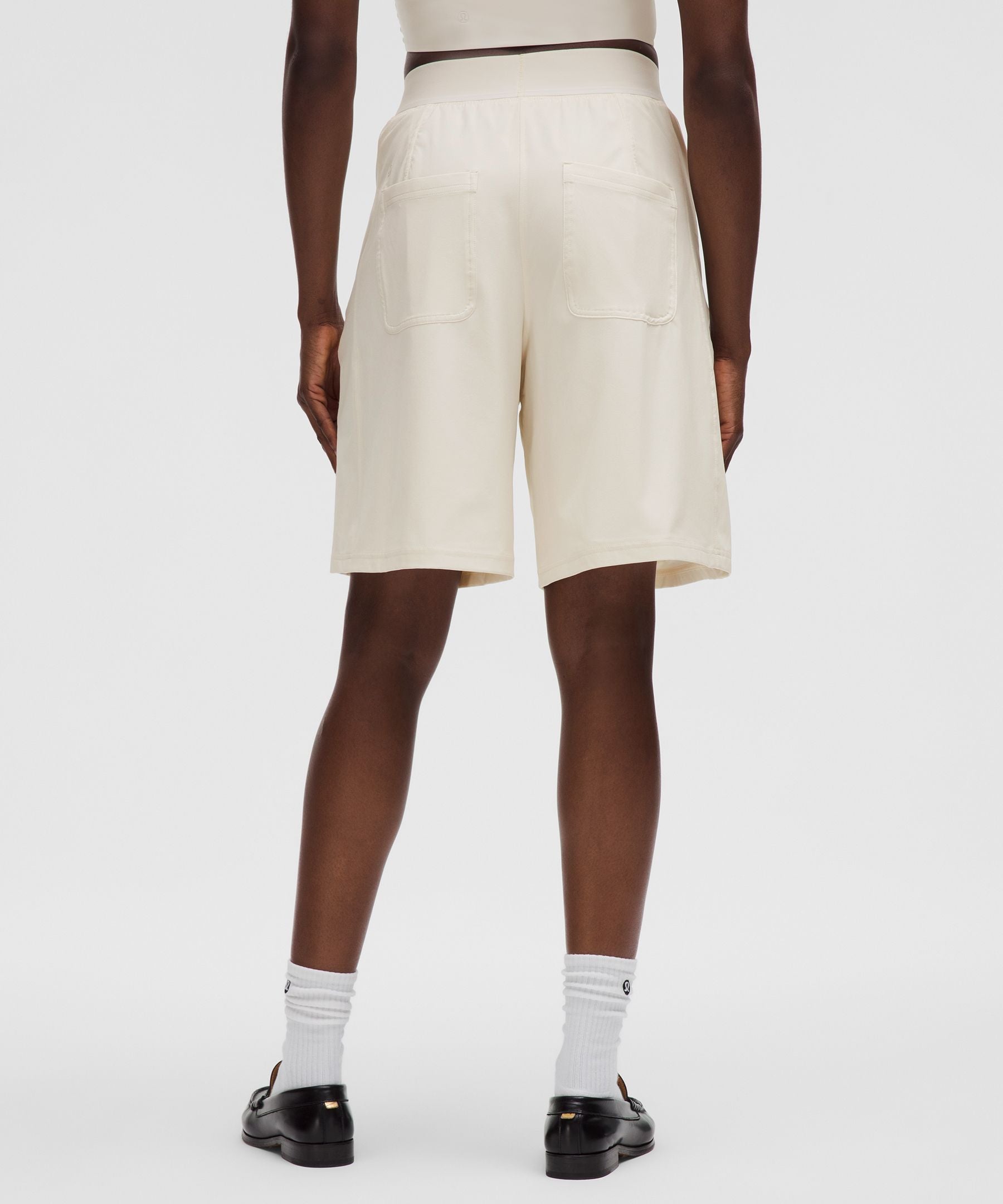 Lululemon Women's Swift Relaxed Short 9" *Logo Waistband