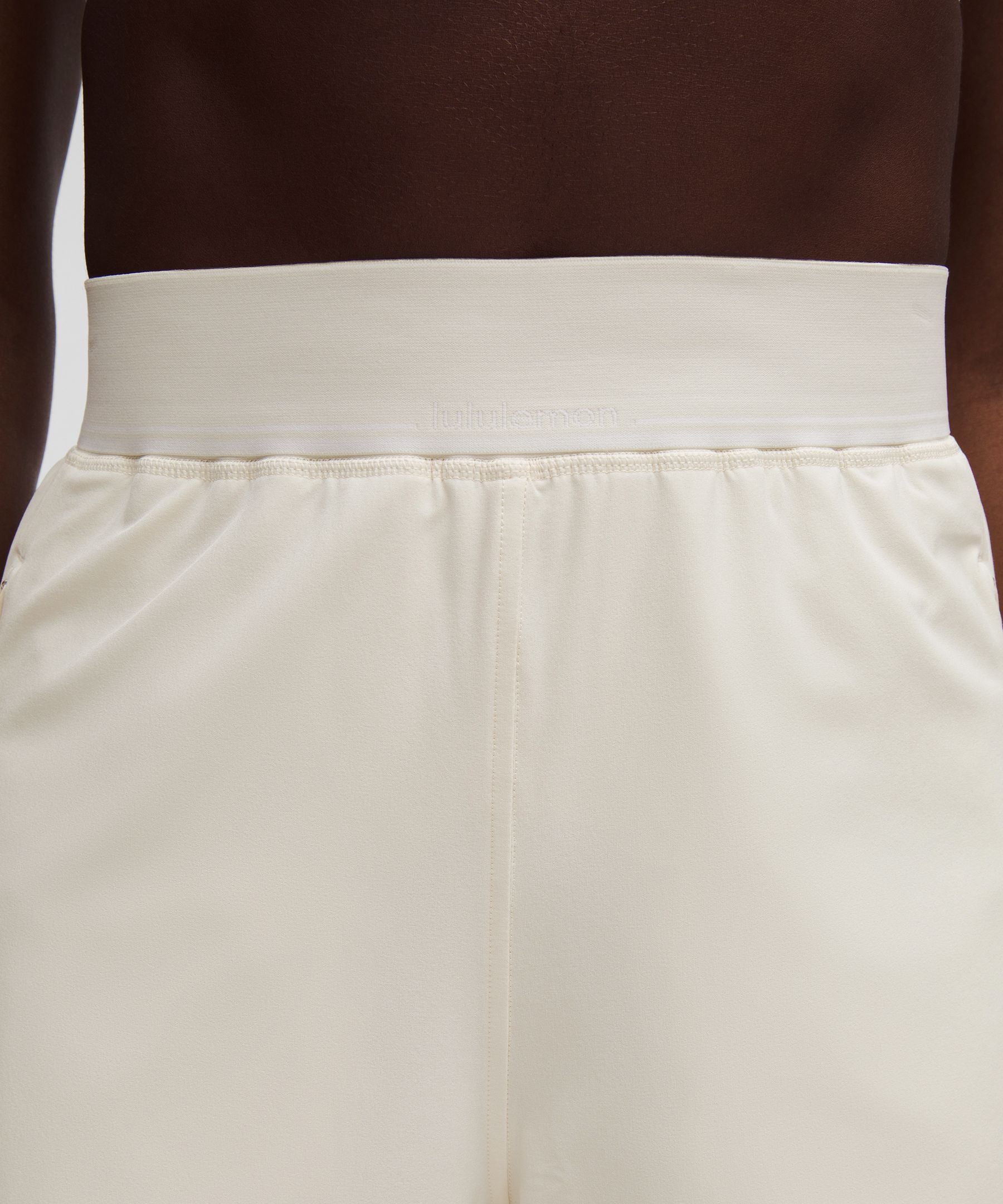 Lululemon Women's Swift Relaxed Short 9" *Logo Waistband
