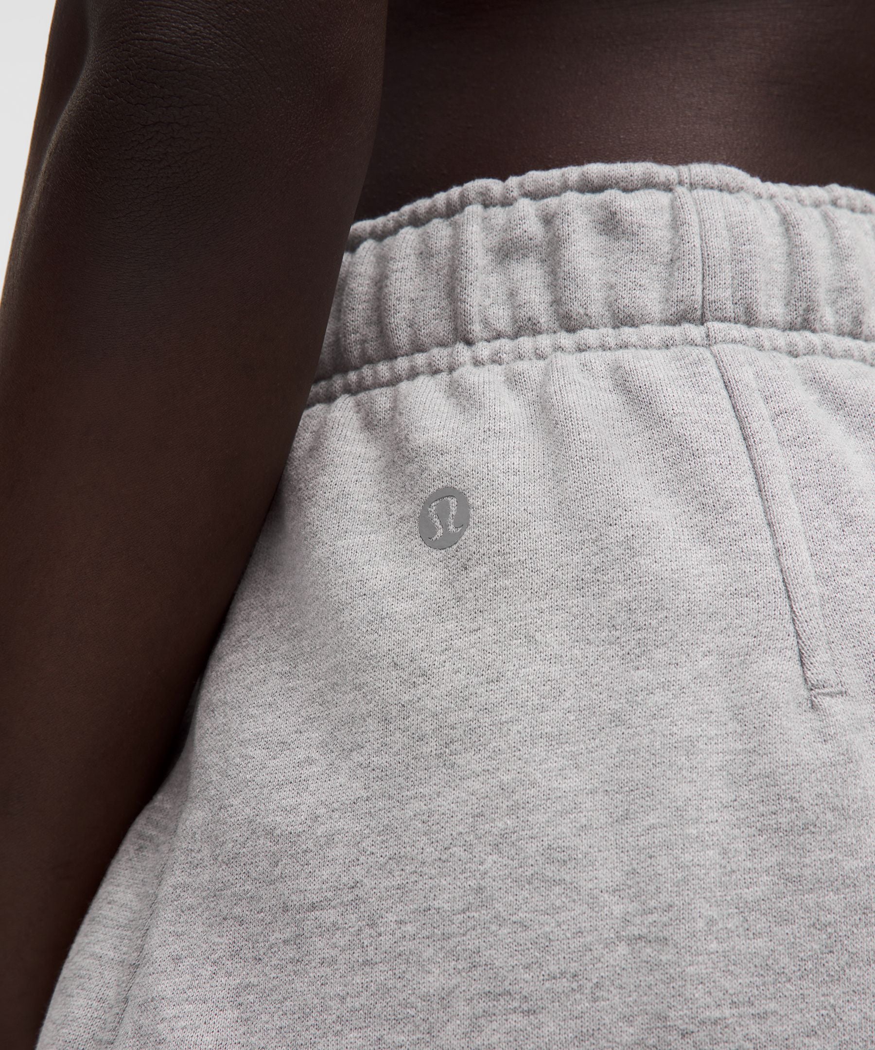 Lululemon Women's Scuba High-Rise Short 5"