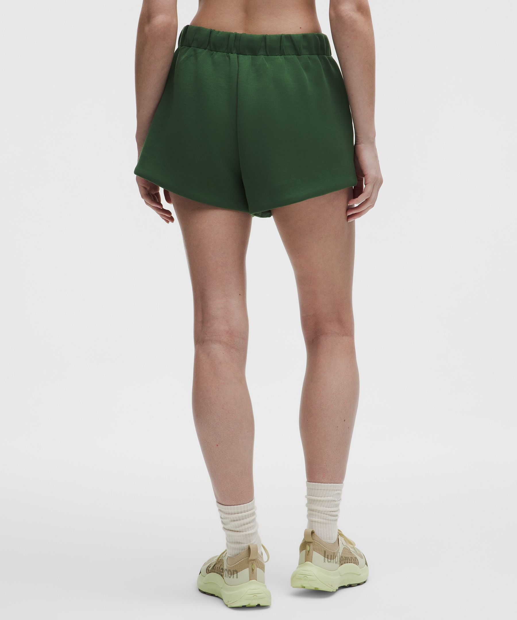 Lululemon Women's Sleek Spacer Mid-Rise Short 3.5"