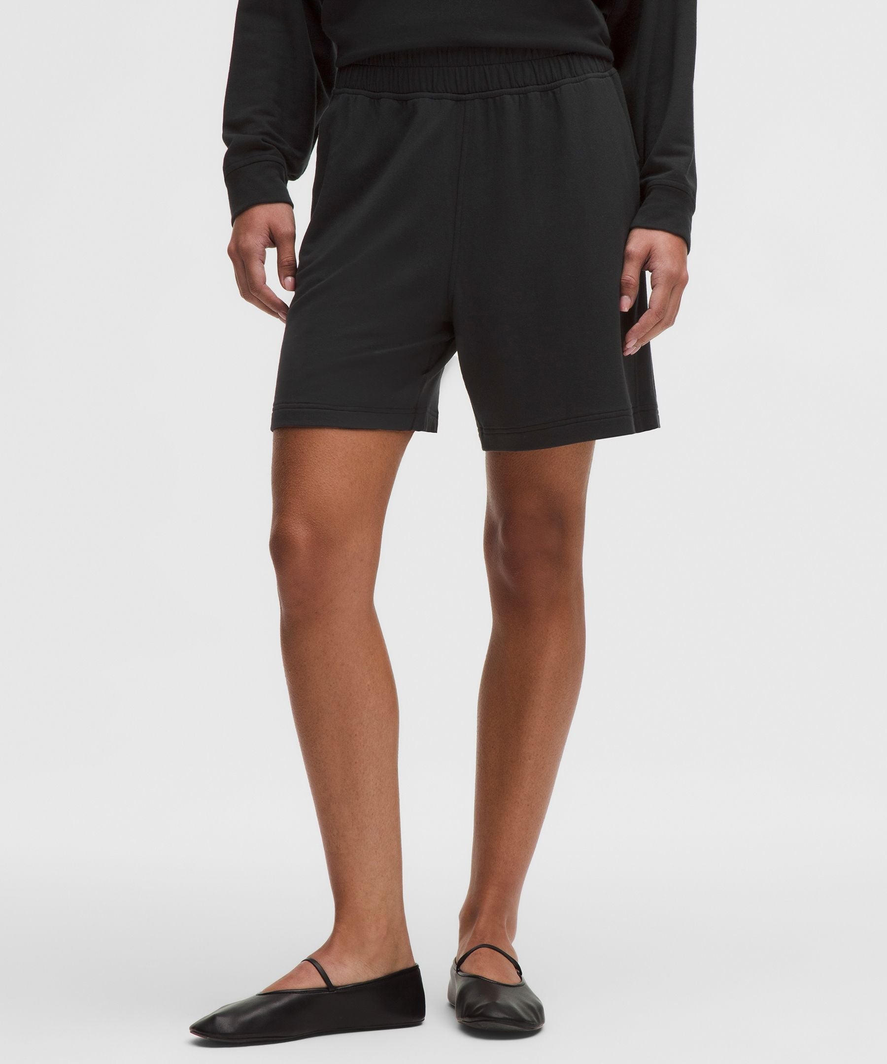 Lululemon Women's BeCalm Mid-Rise Bermuda Short