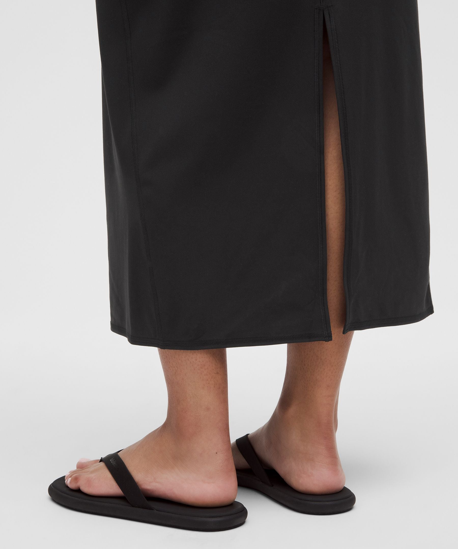 Lululemon Nulu Slim-Fit High-Rise Maxi Skirt