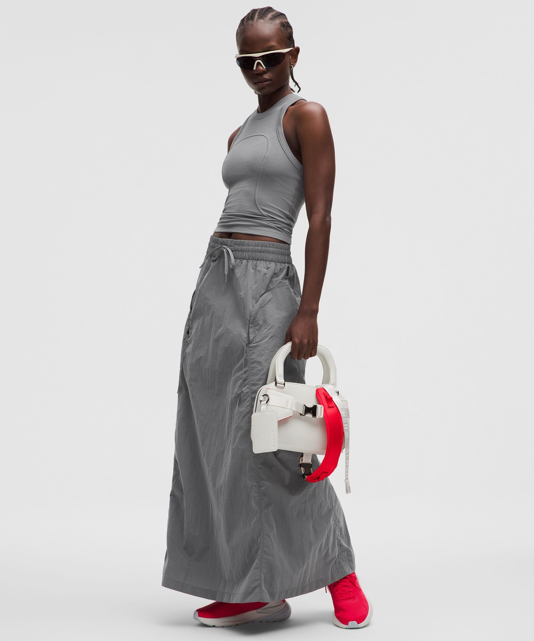 #color_asphalt-grey