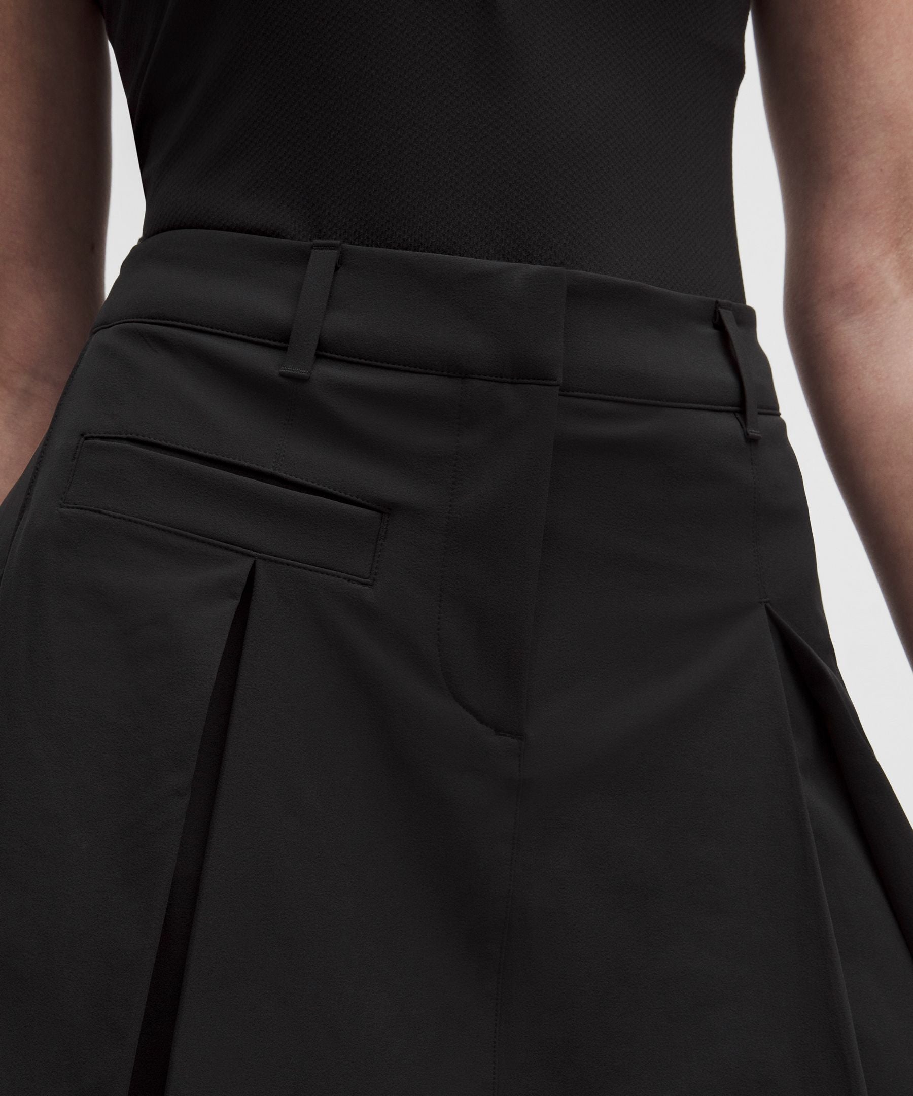 Lululemon Box-Pleat High-Rise Golf Skirt