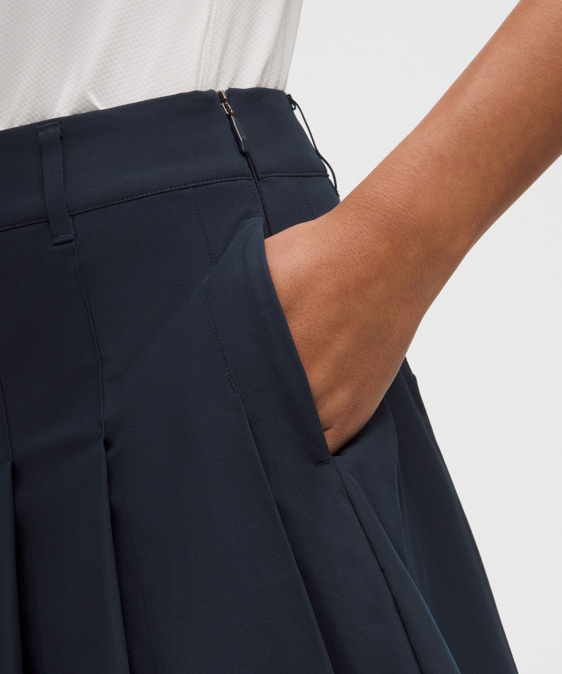Lululemon Box-Pleat High-Rise A-line Golf Skirt