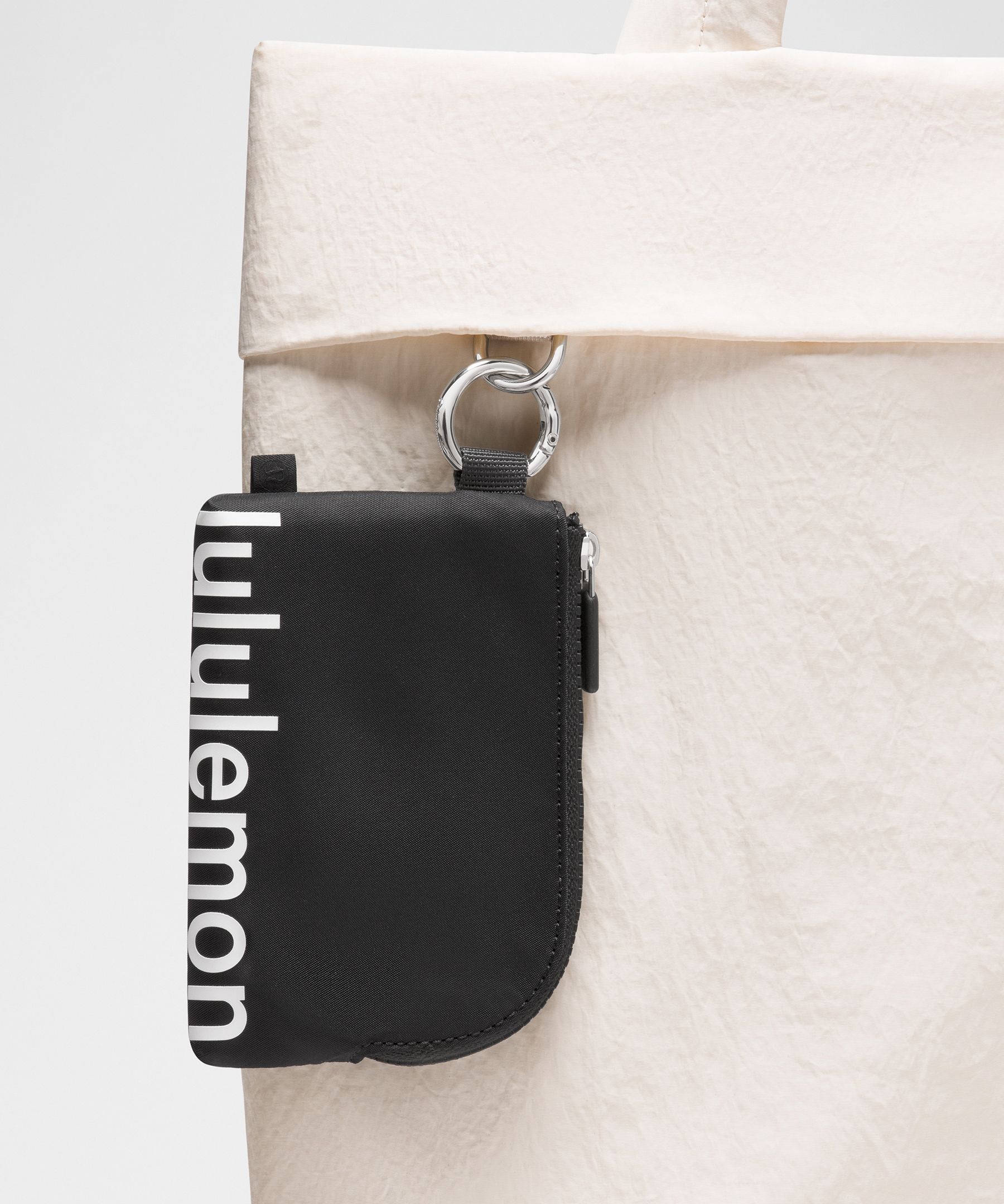 Lululemon Clippable Card Pouch