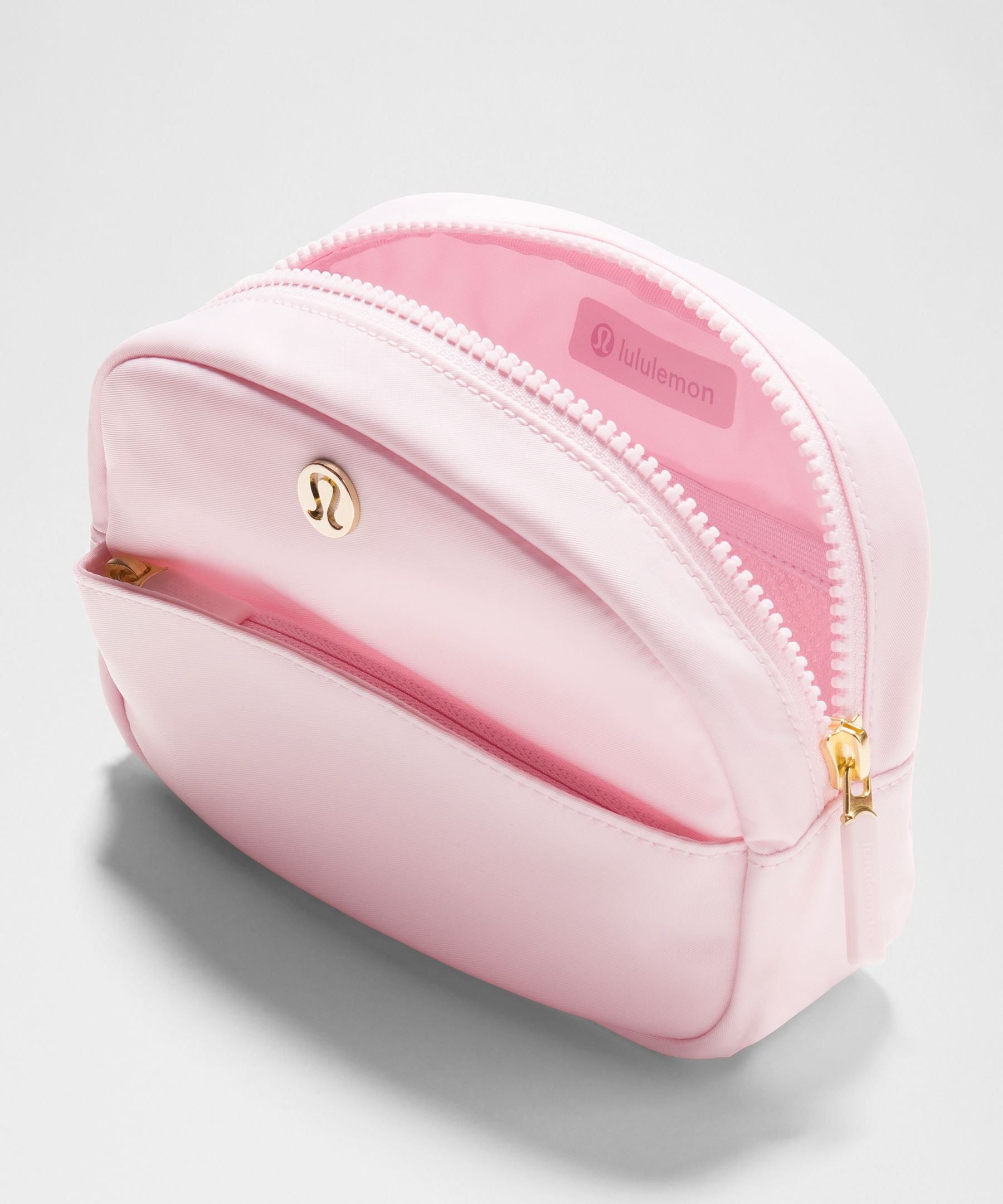 Lululemon City Essentials Pouch *Mini 2L