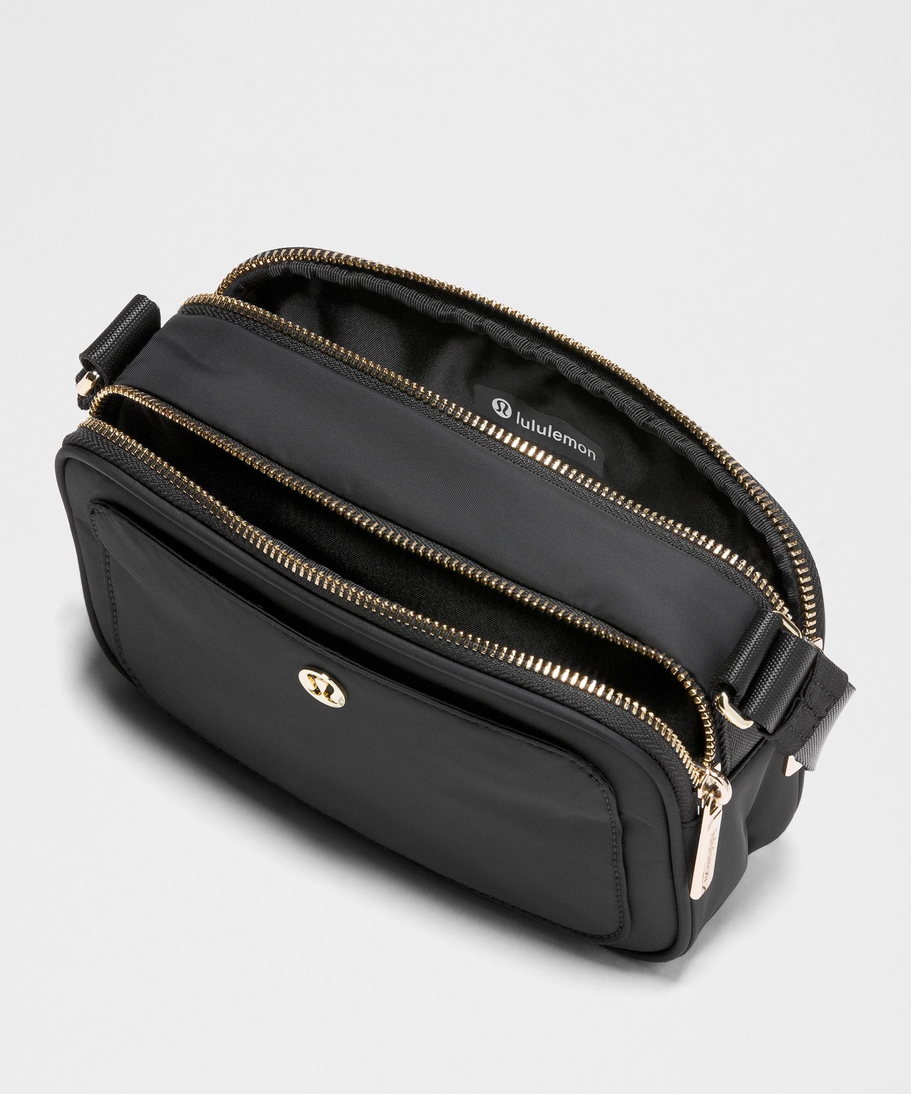 Lululemon Crossbody Camera Bag 2L *Logo