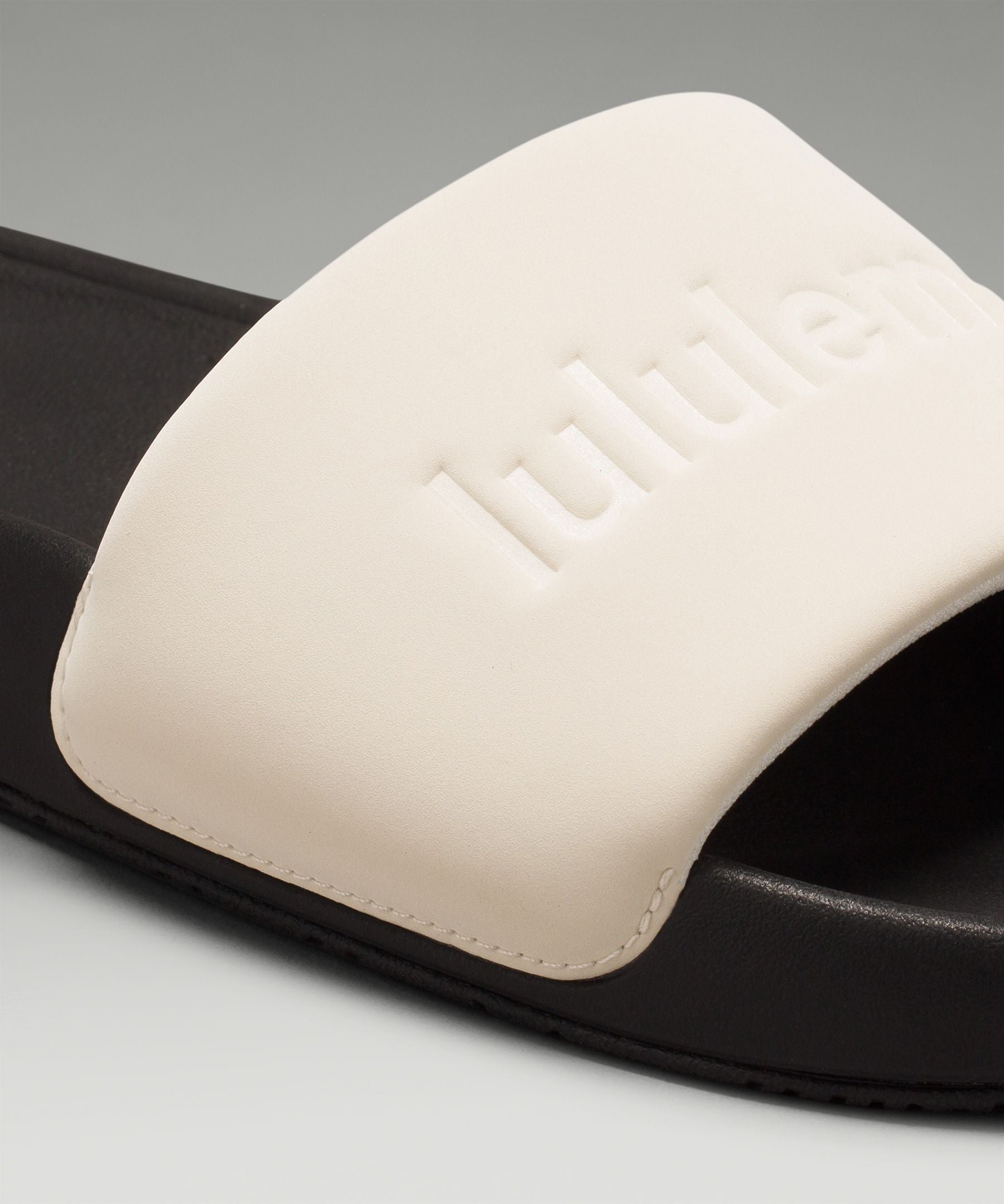 Lululemon Women's Restfeel Slide *Graphic