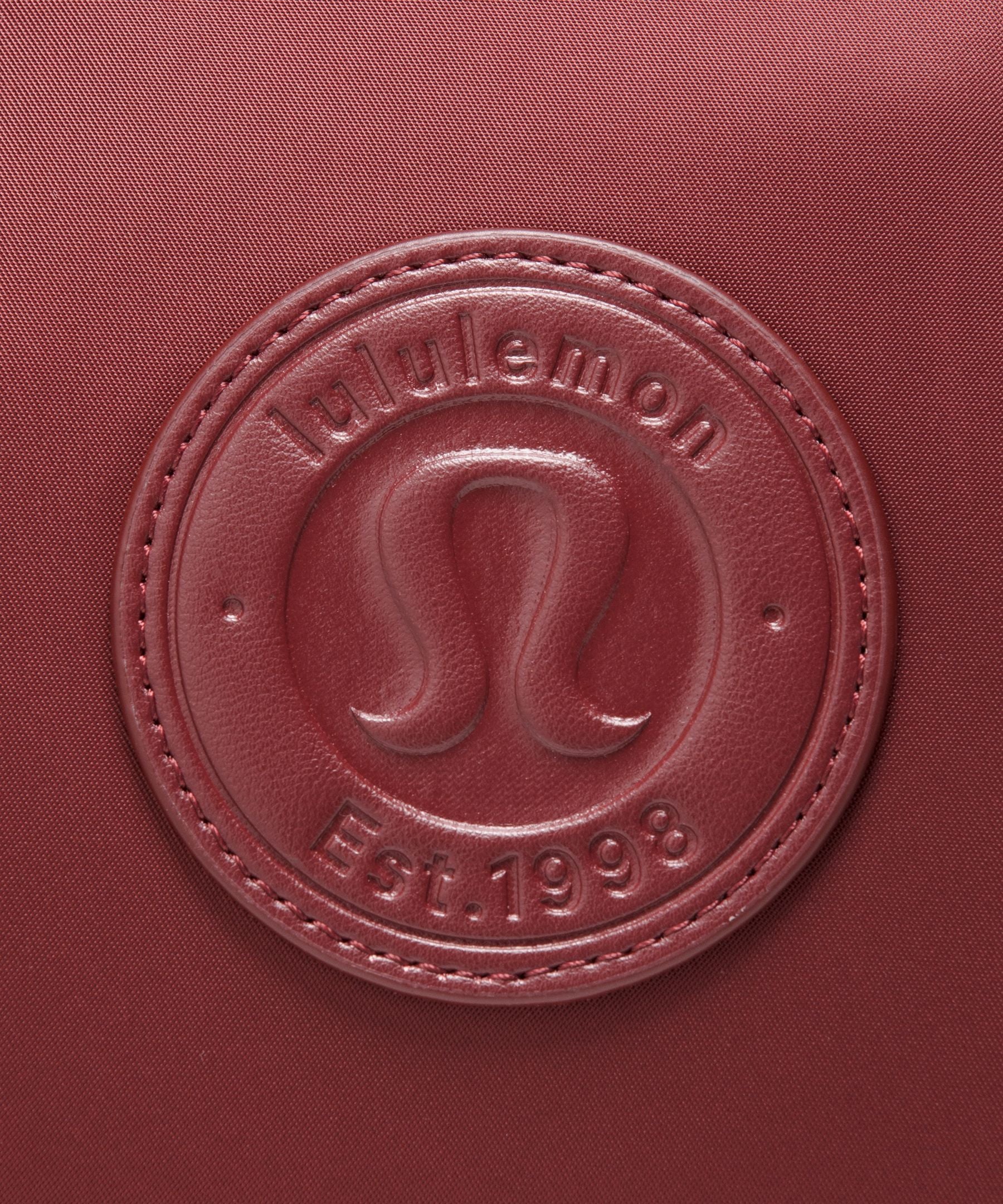 Lululemon Bowler Crossbody Bag 4.5L