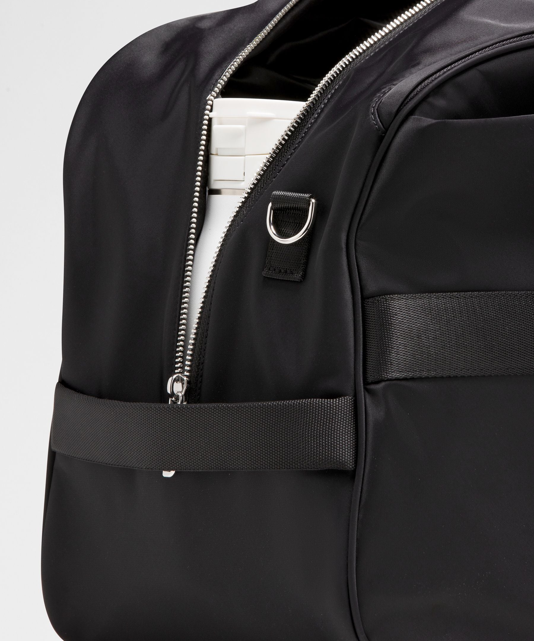 Lululemon City Essentials Duffle Bag 28L